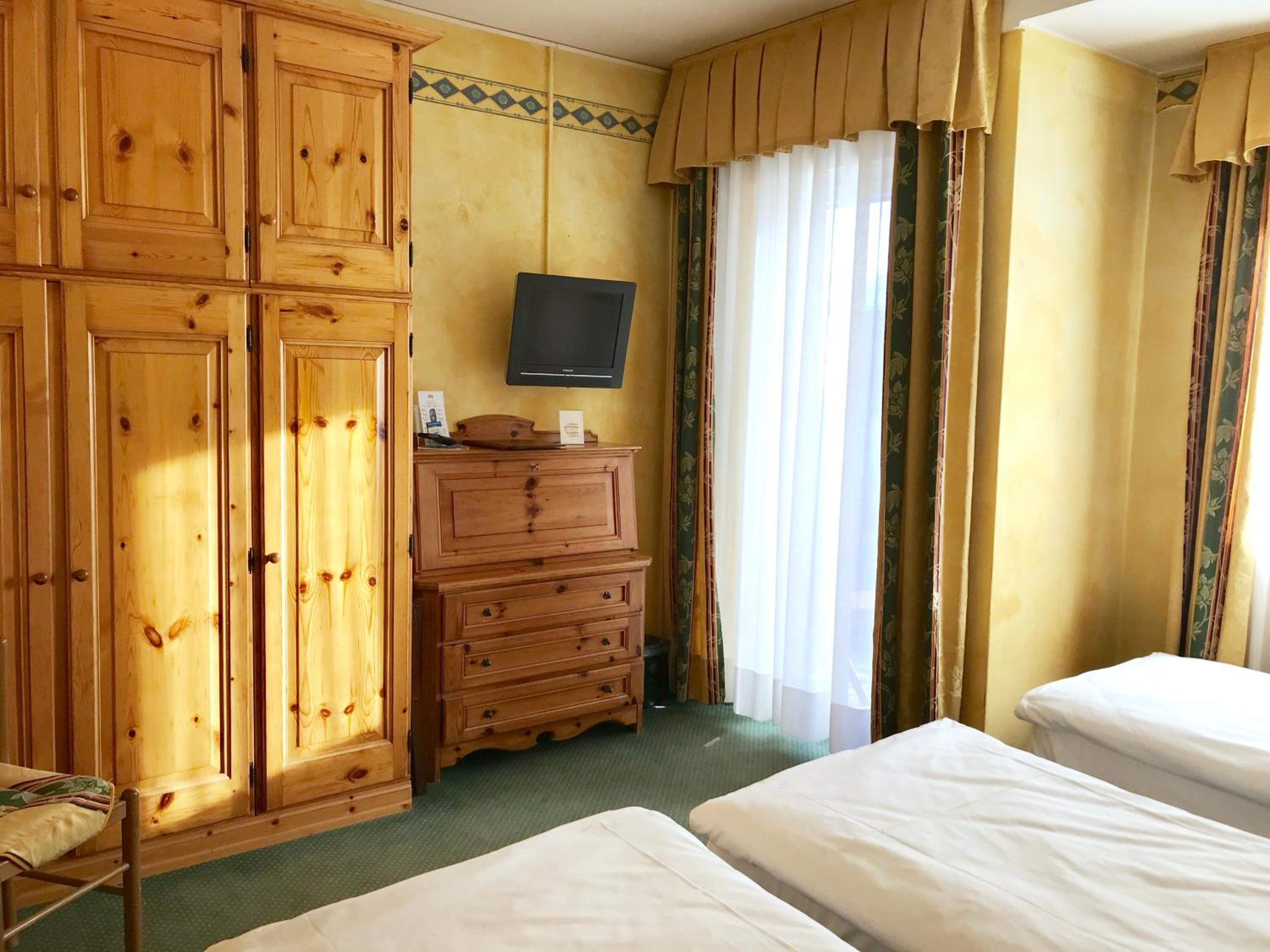 Classic Triple Room - Photo 6