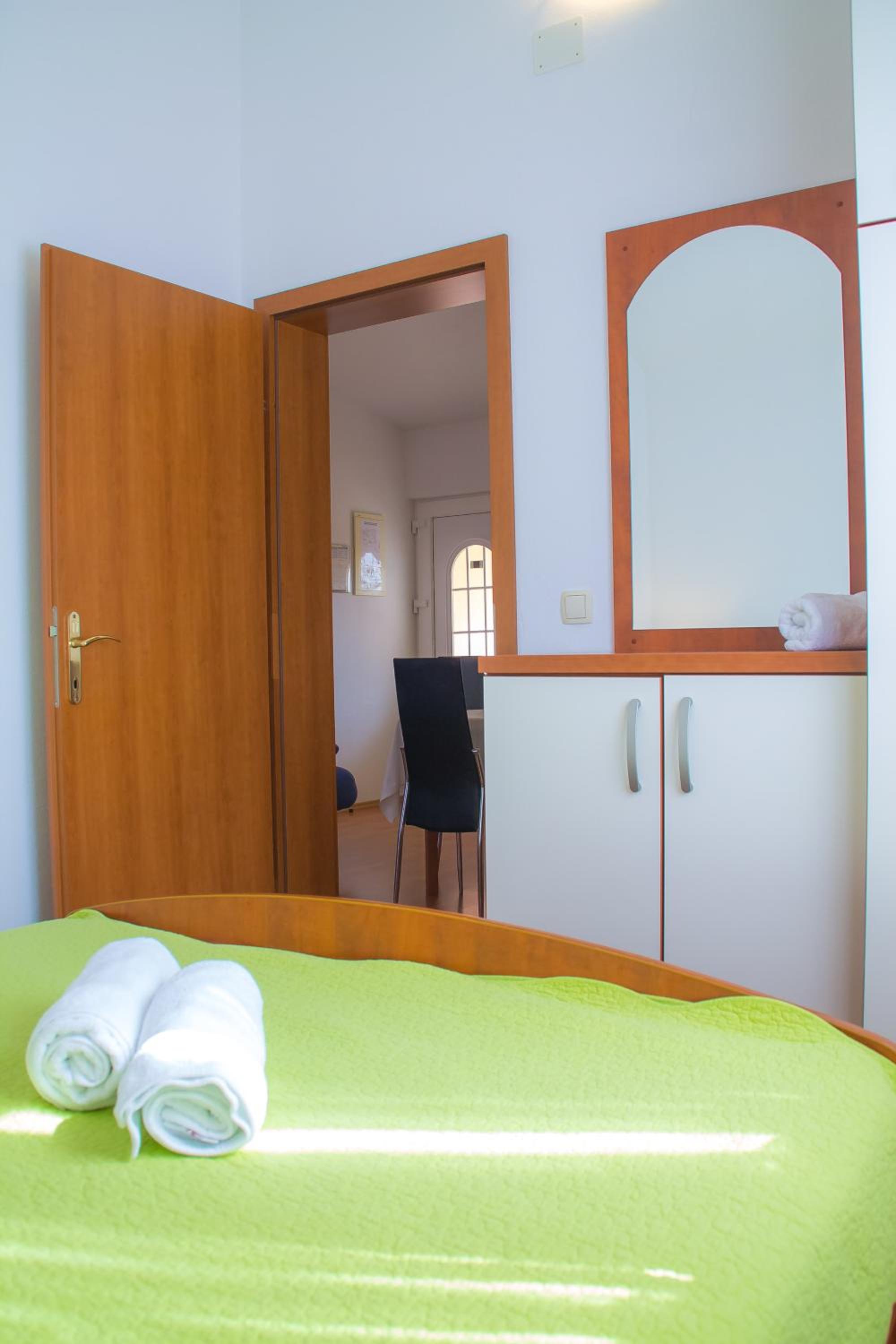 Standard Apartment (2 Adults + 2 Children) - Photo 6