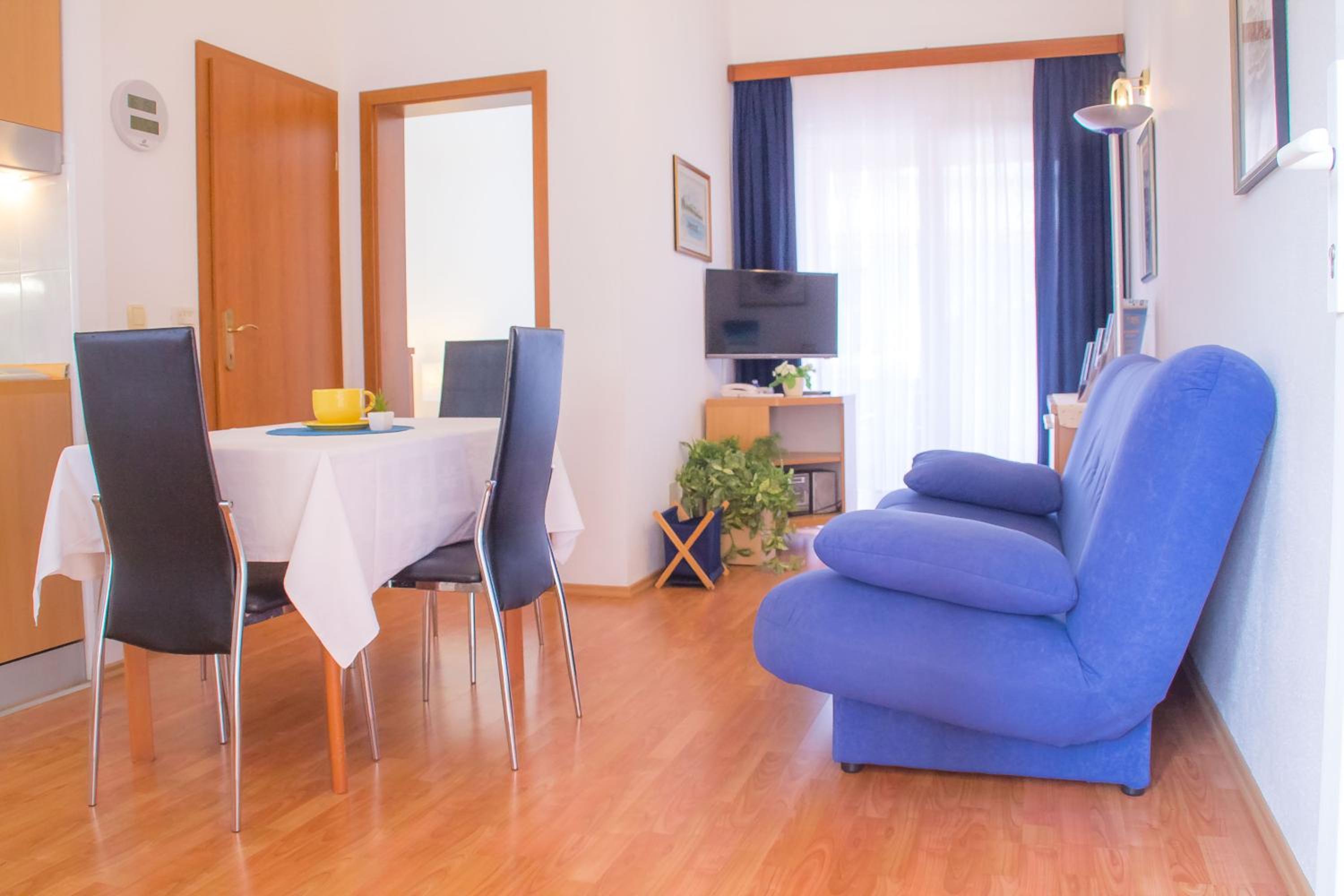 Standard Apartment (2 Adults + 2 Children) - Photo 1
