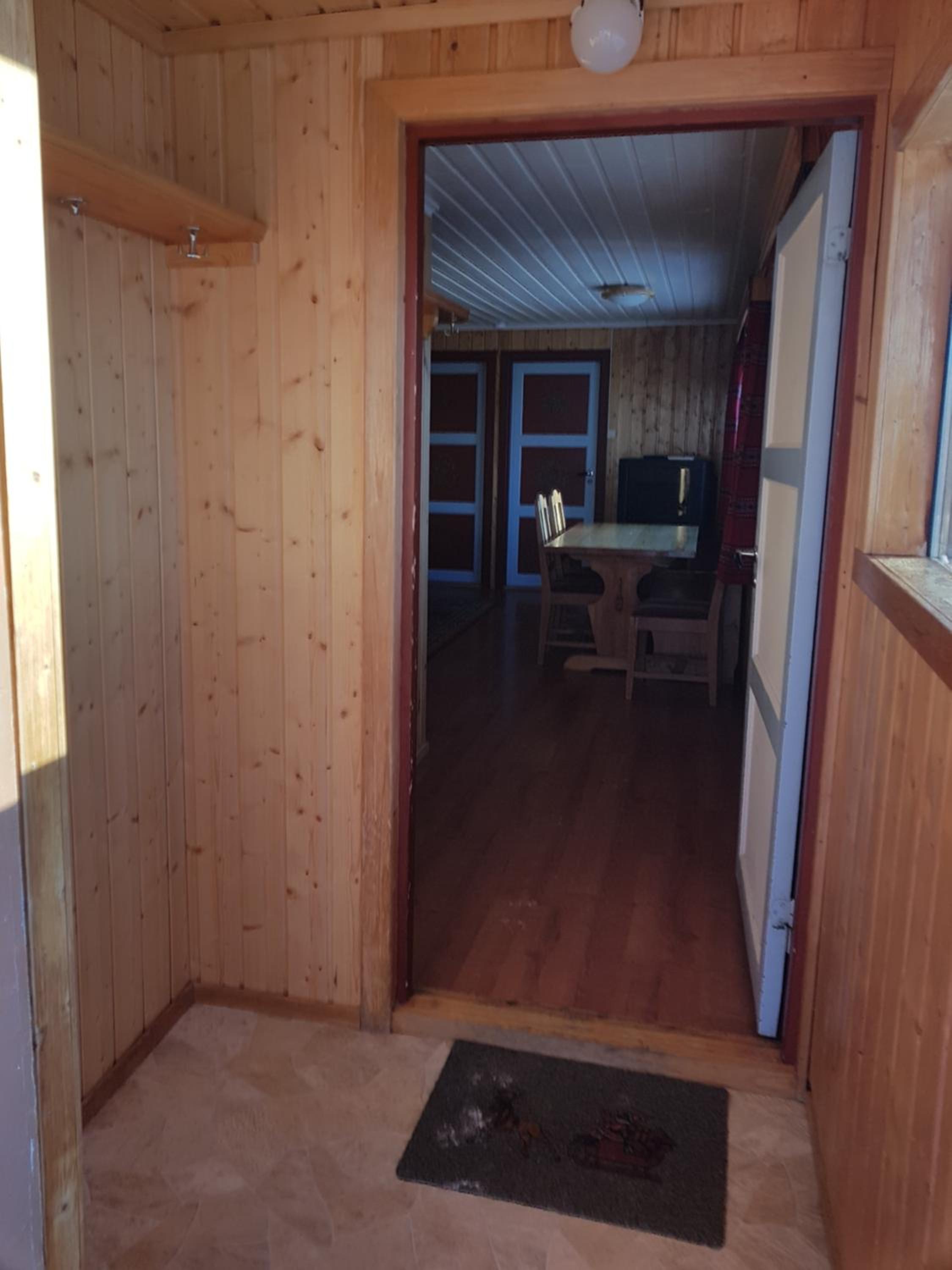 Two-Bedroom House - Photo 16