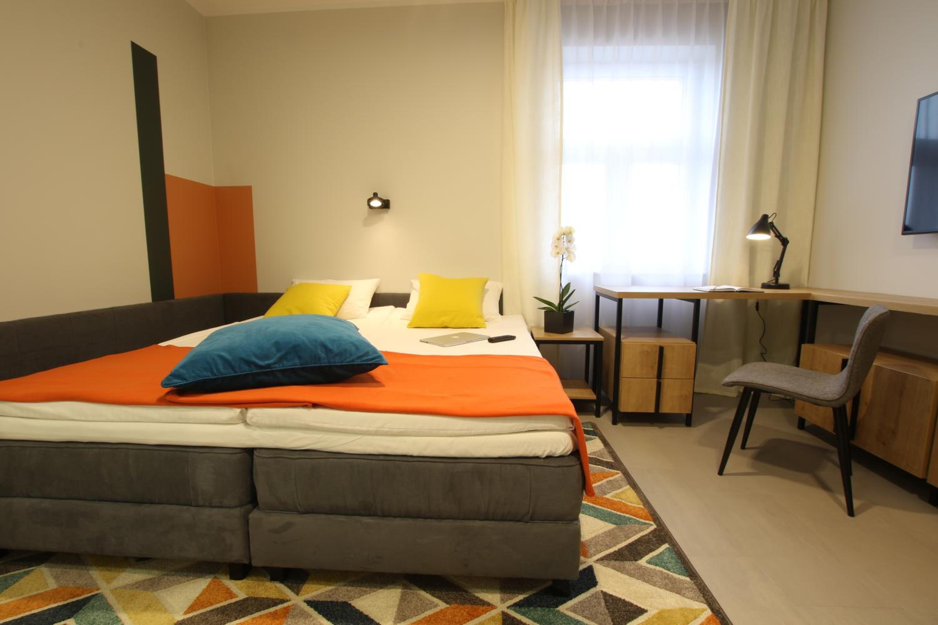 Apartment - Photo 10