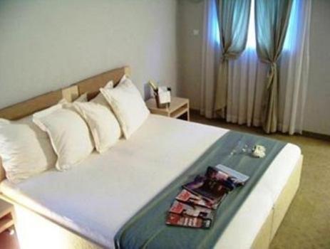 Classic Double or Twin Room