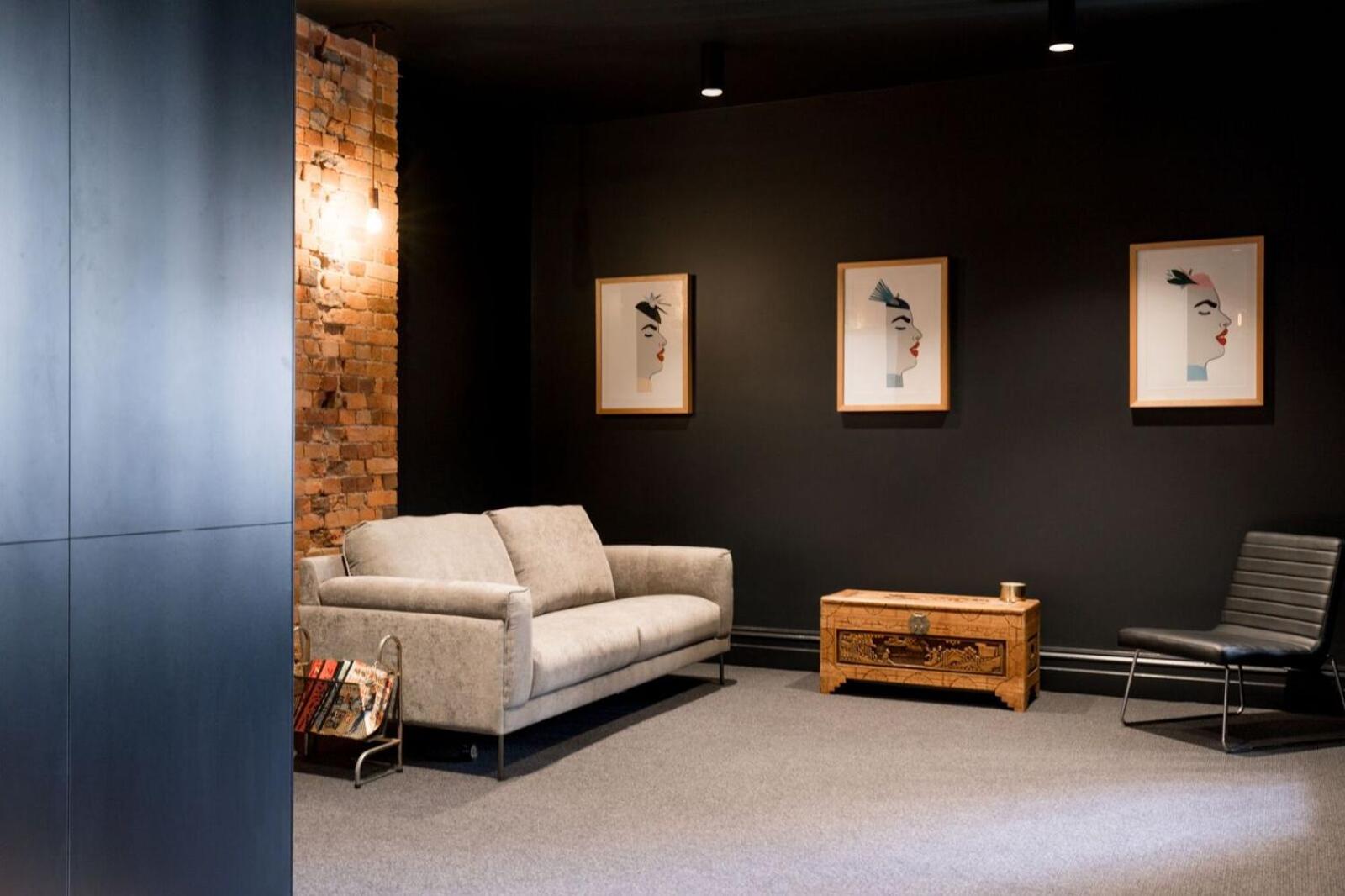 Two-Bedroom Apartment - The Henry photo 2