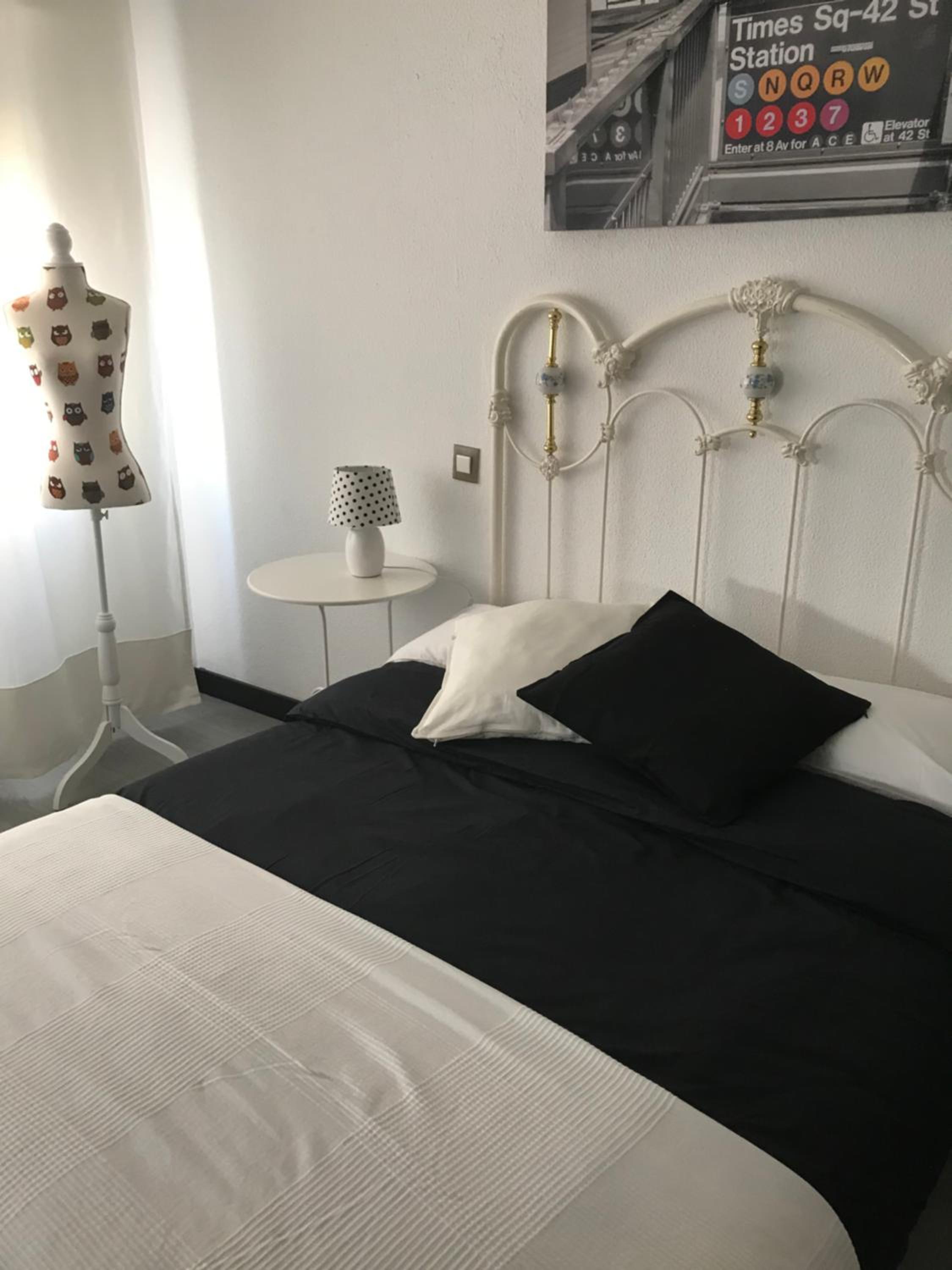 Double Room - Photo 13