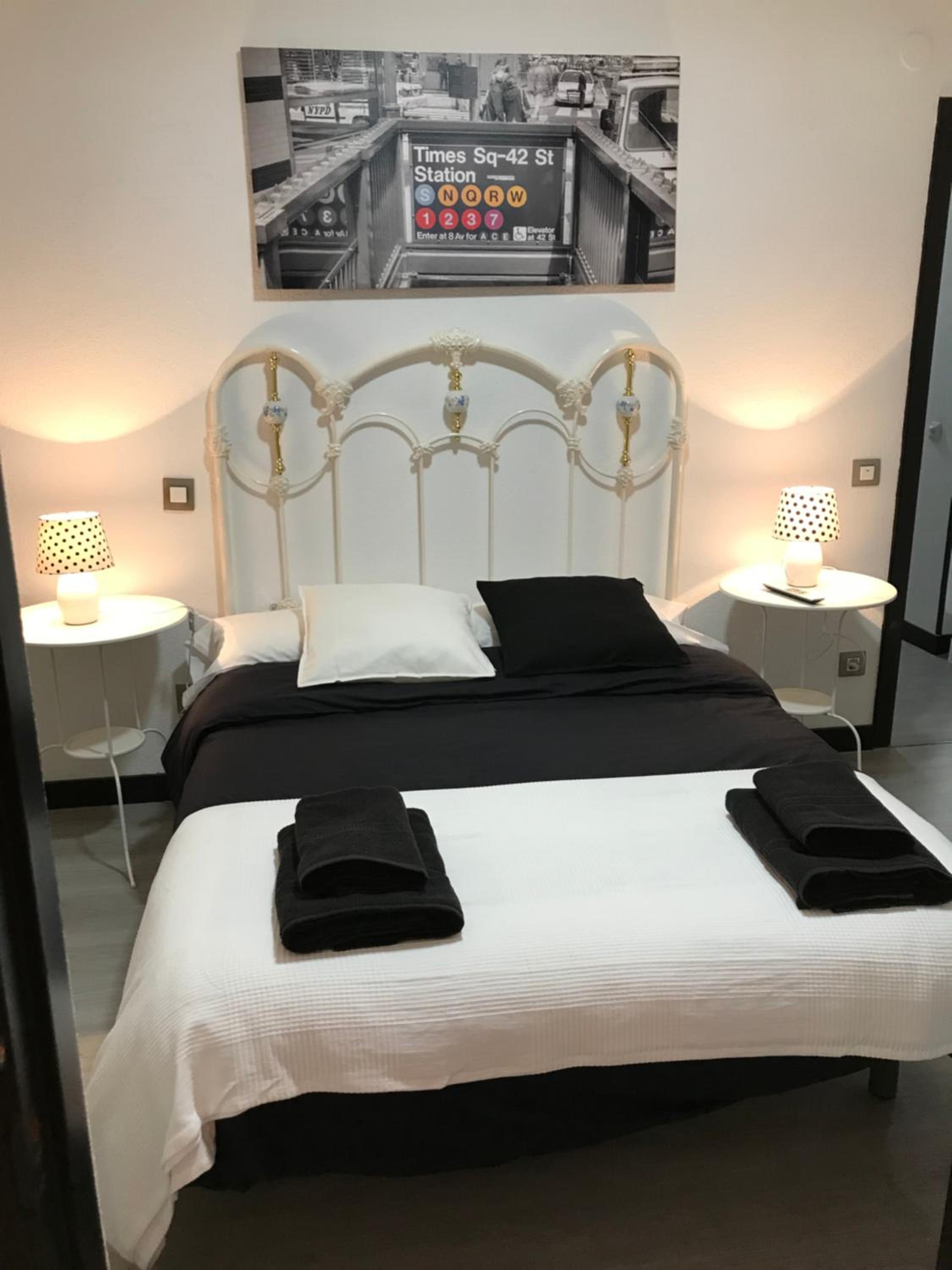 Double Room - Photo 1