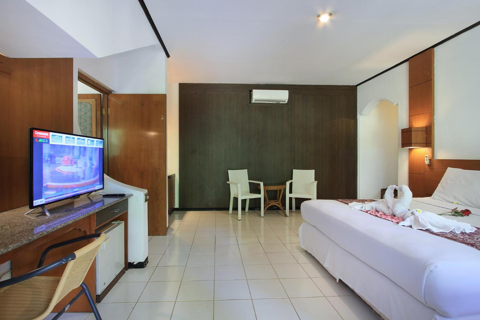 Deluxe Double or Twin Room - Photo 19