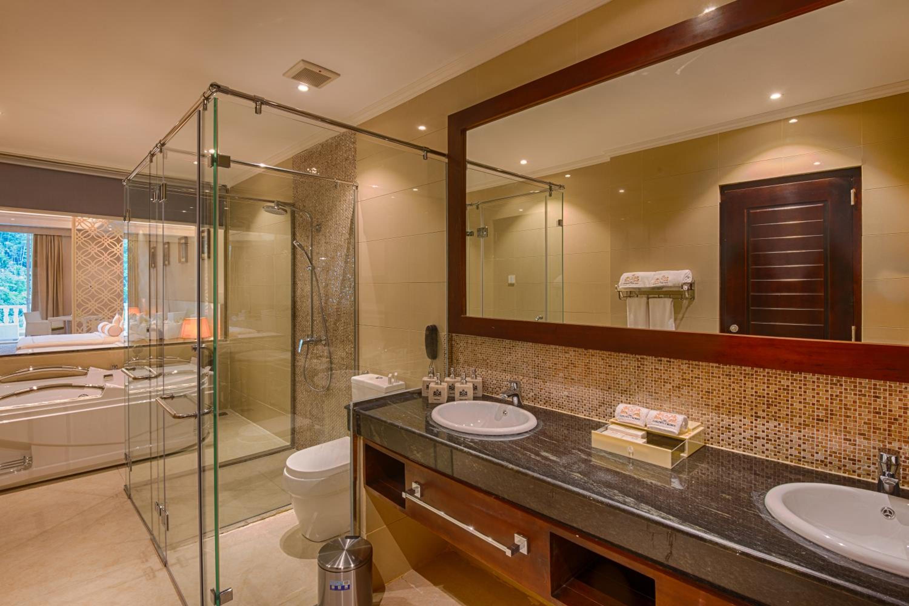 PREMIER SUITE   WITH JACUZZI