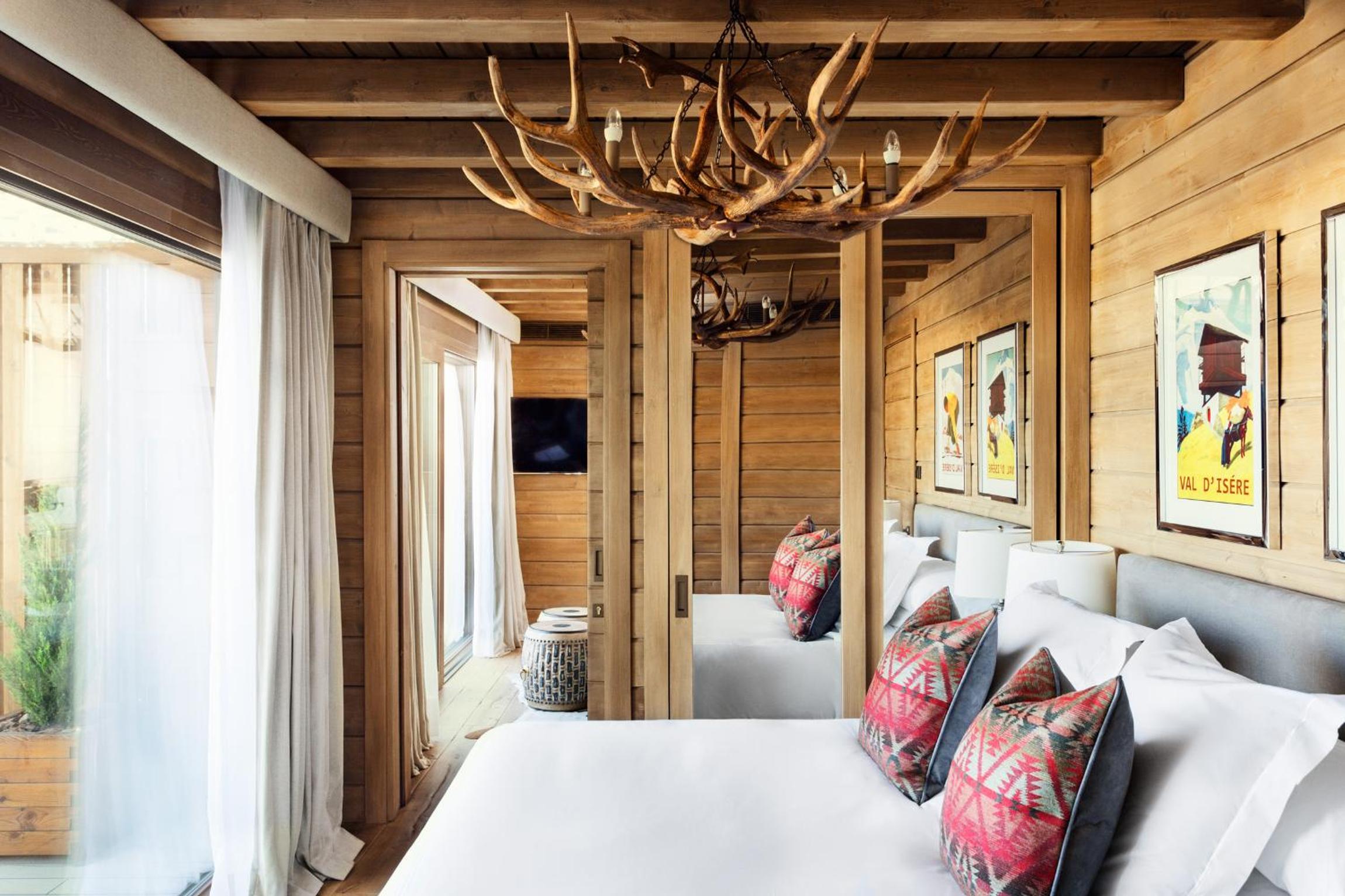 Lodge Suite photo 2
