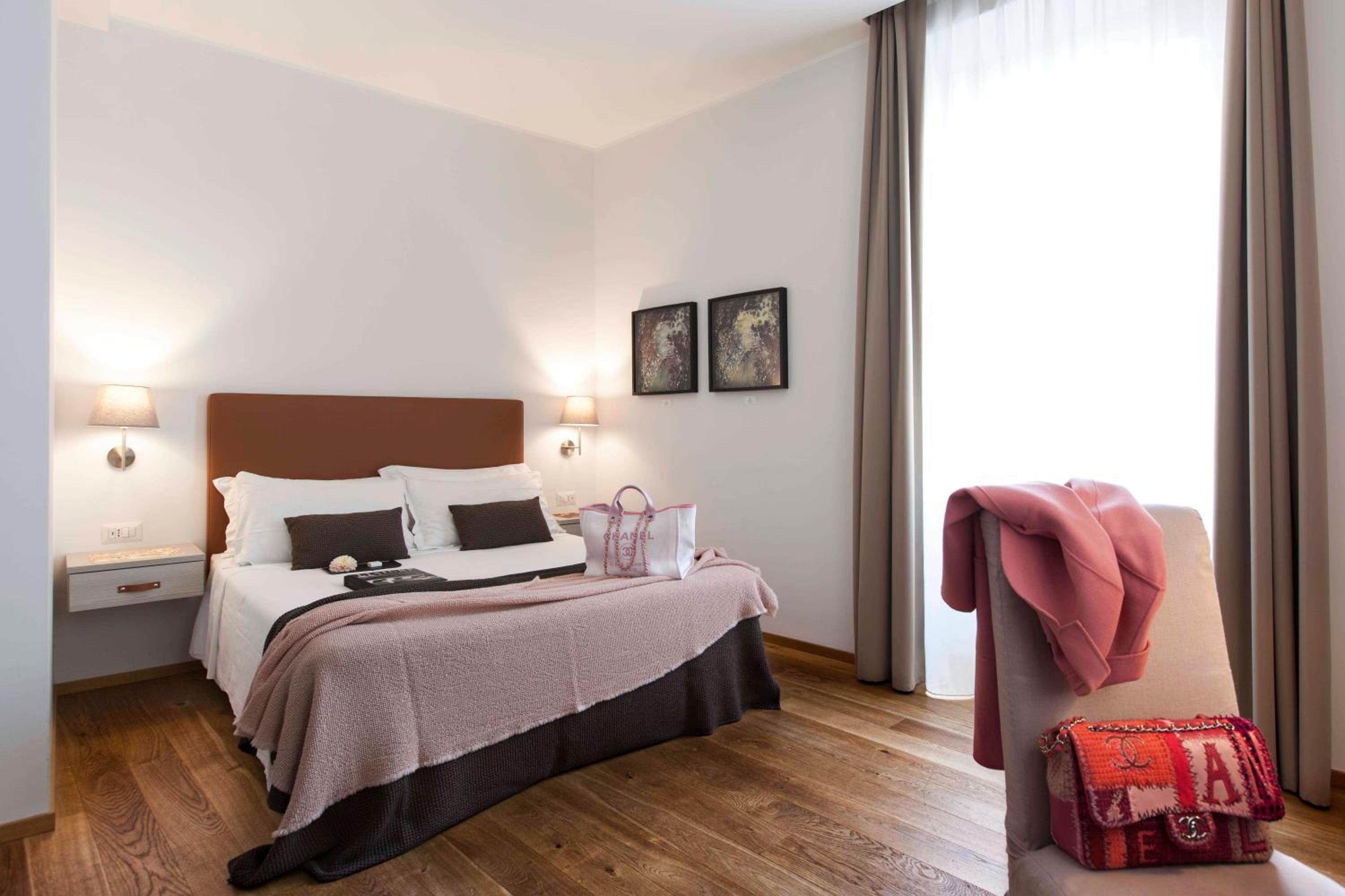 Economy Triple Room photo 1
