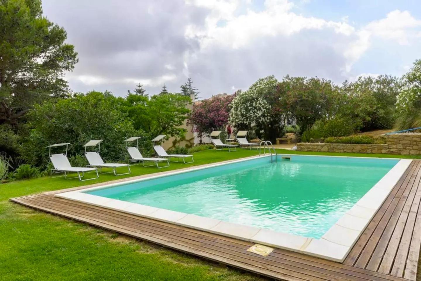 Villa with Private Pool photo 2