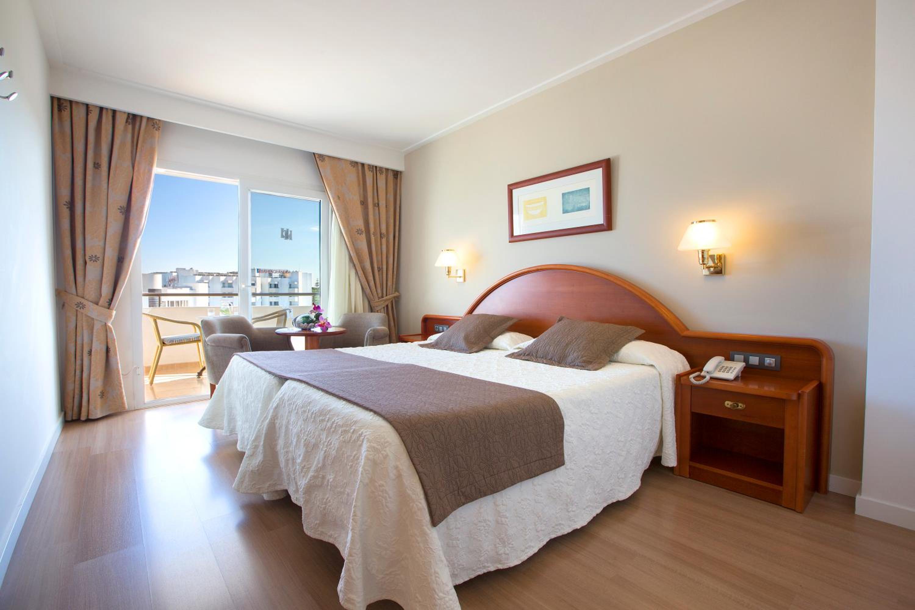 Double Room - Photo 1