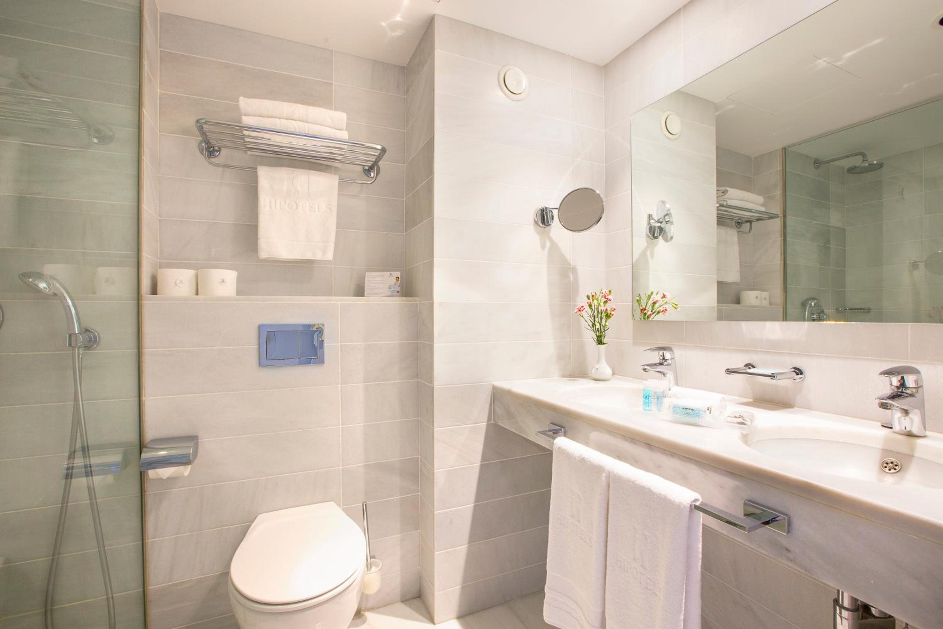 Double Room - Photo 4