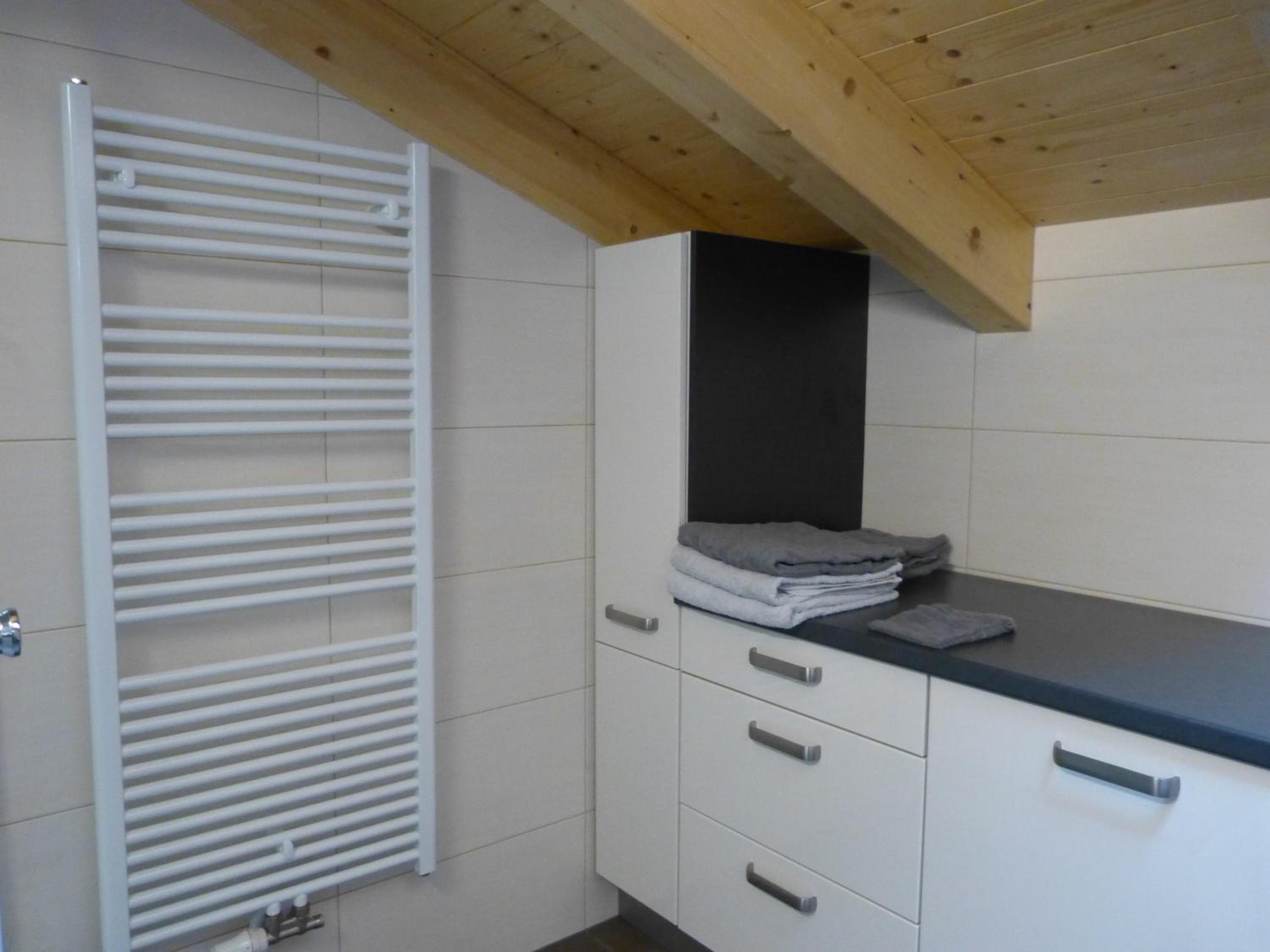 Apartment with Mountain View photo 2