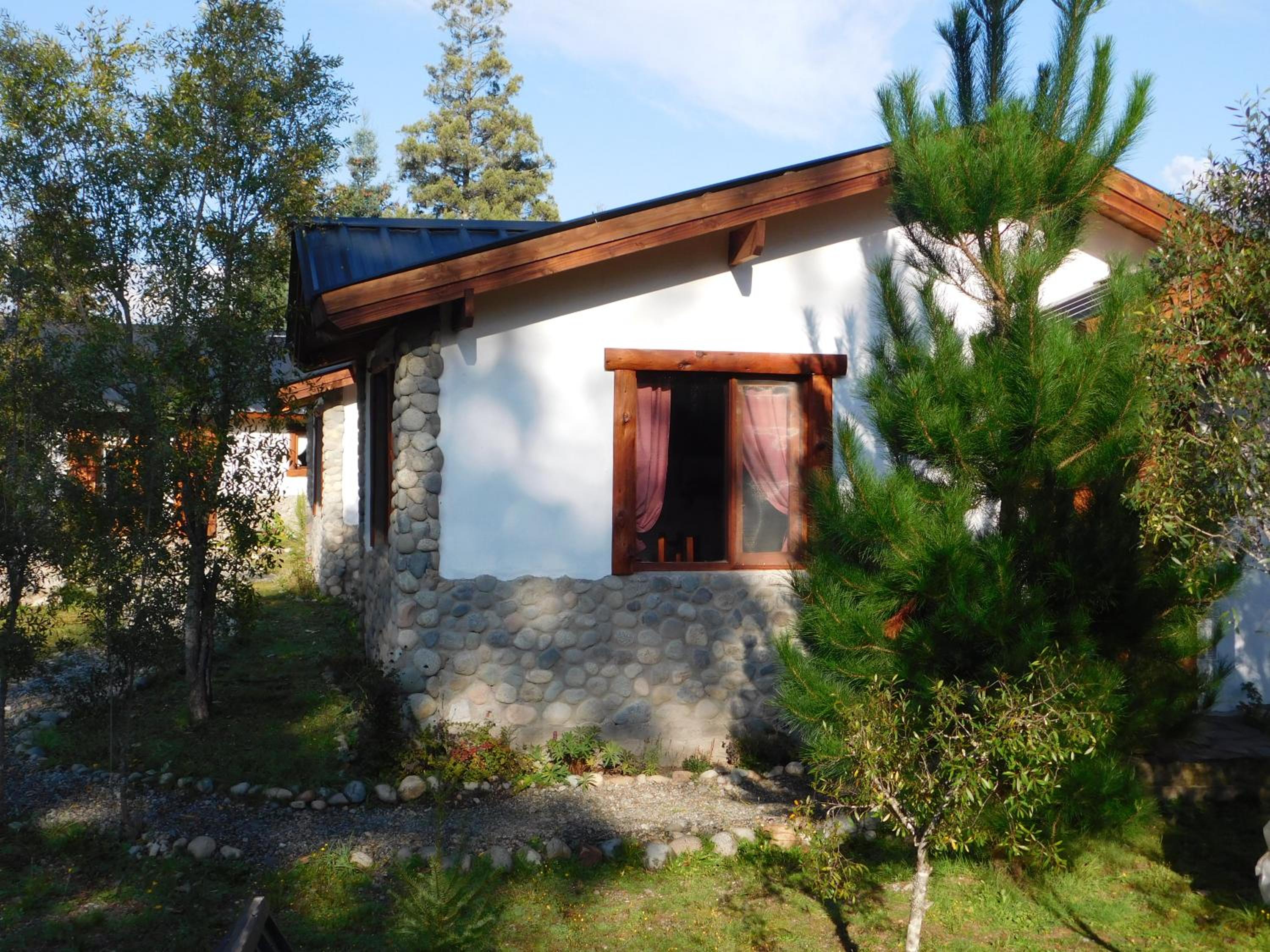 Bungalow with Garden View photo 2