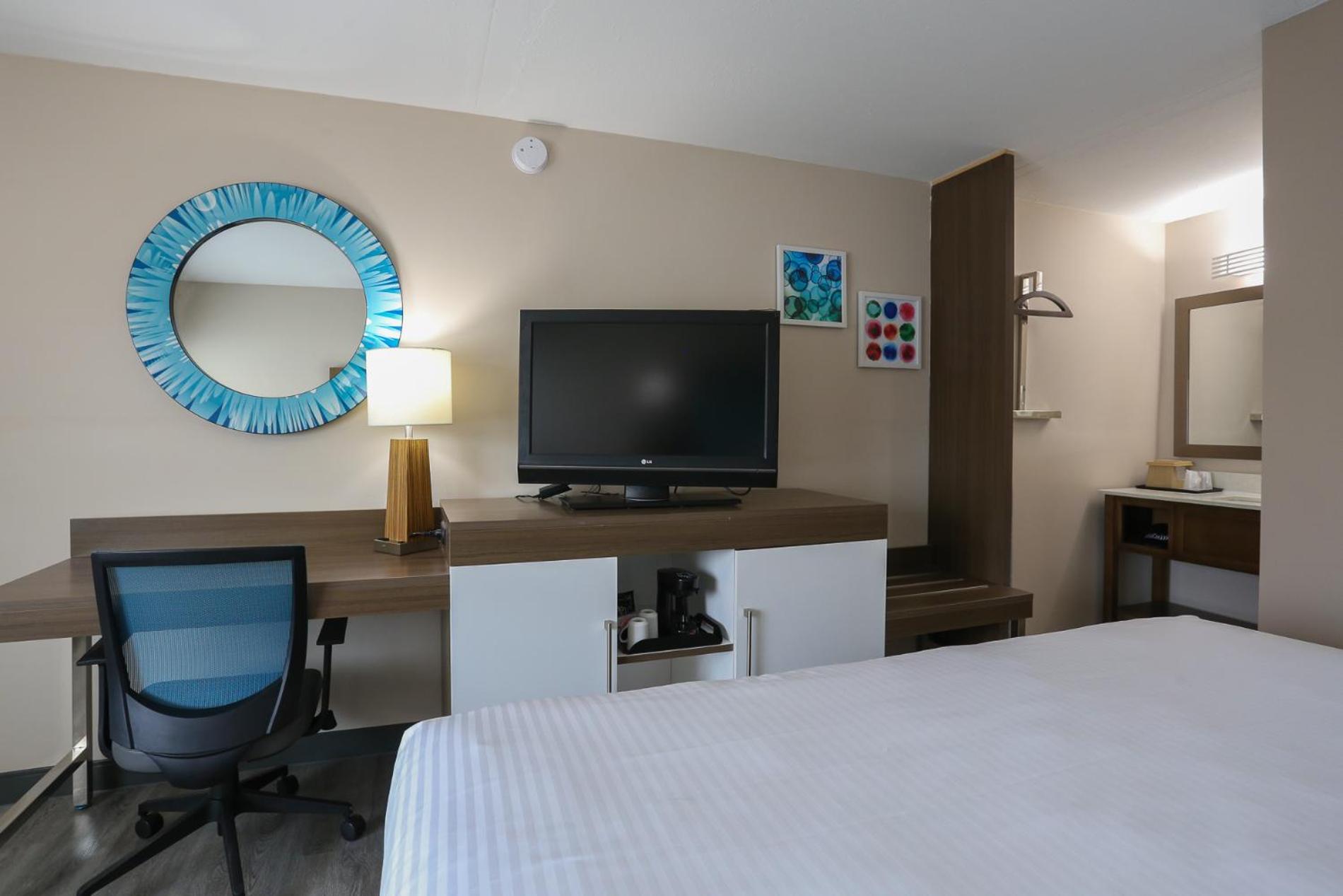 Superior King Room photo 2