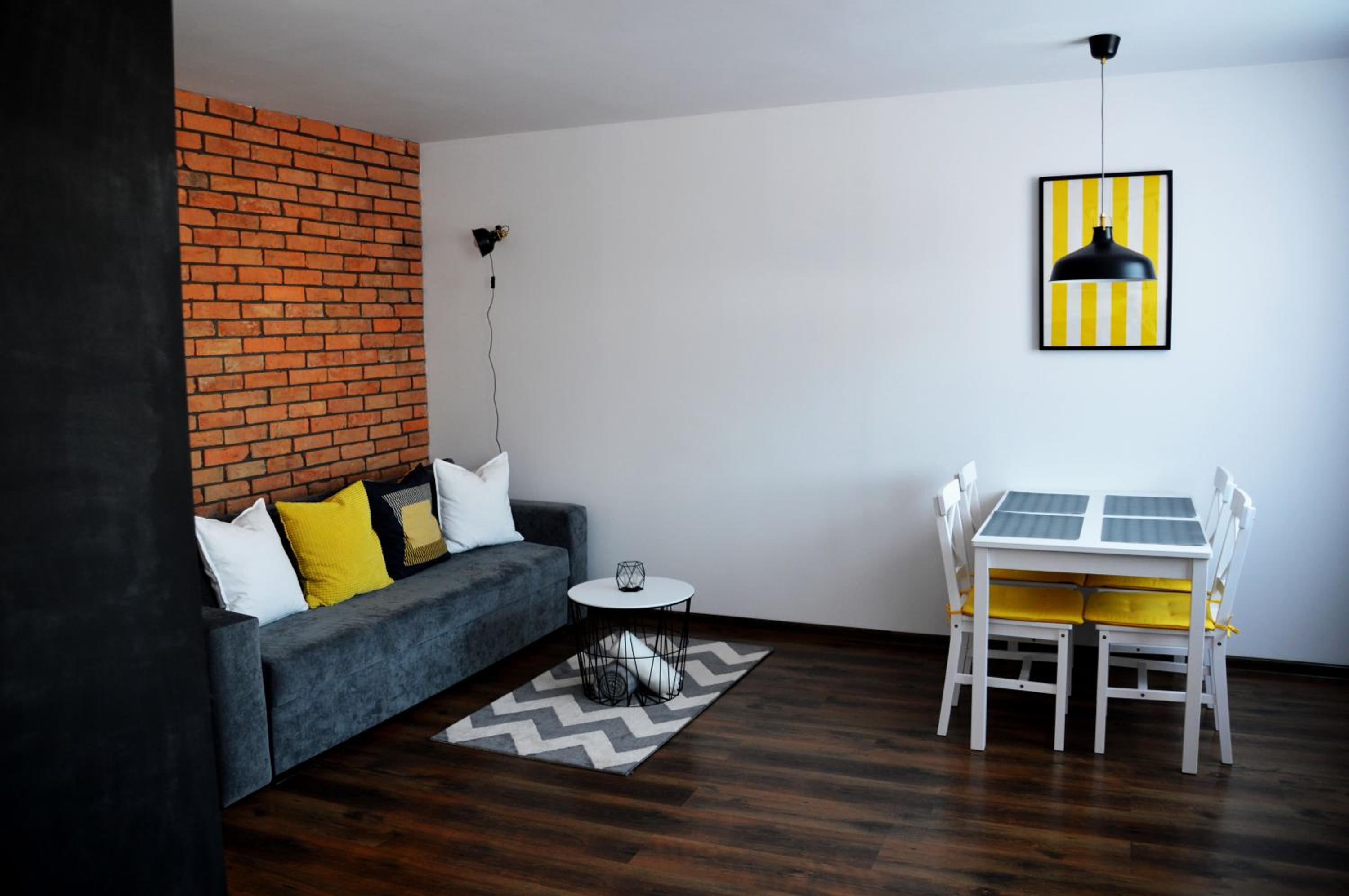 Apartment photo 1