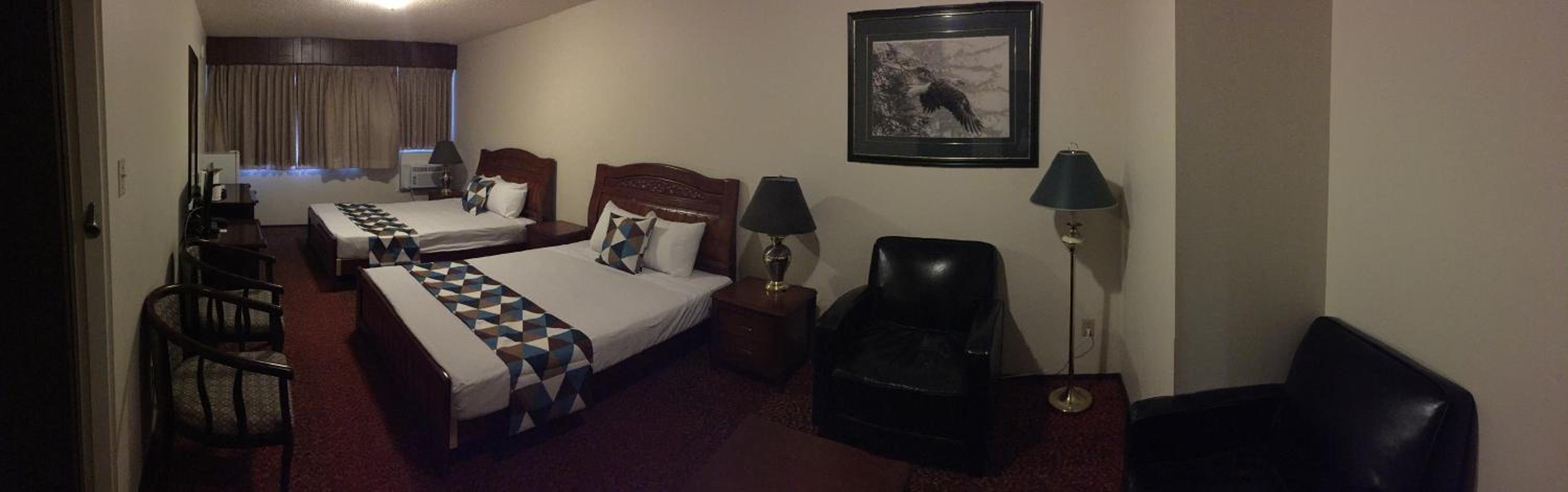 Double Queen Room Rear Facing - Photo 2