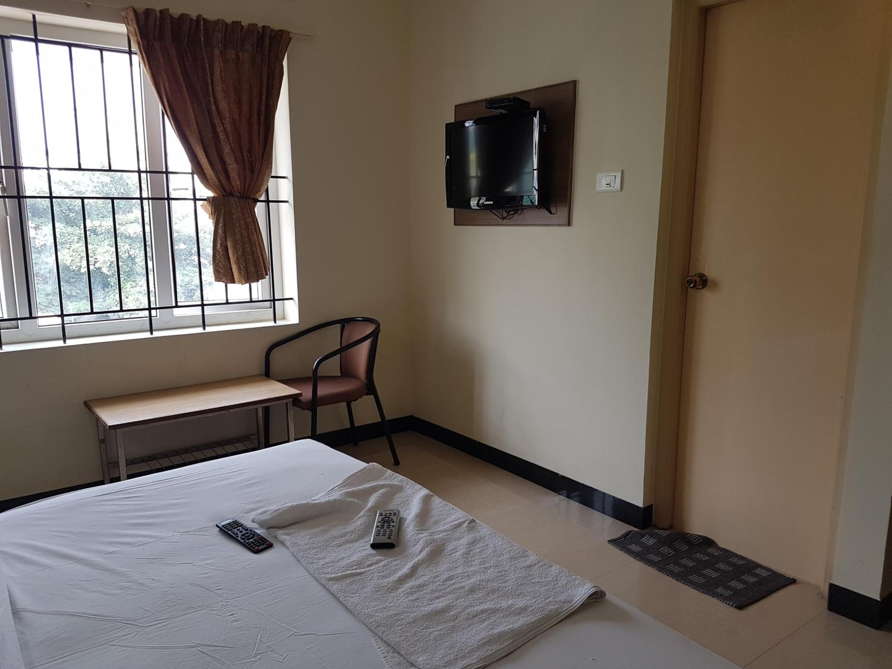 Standard Double Room photo 2