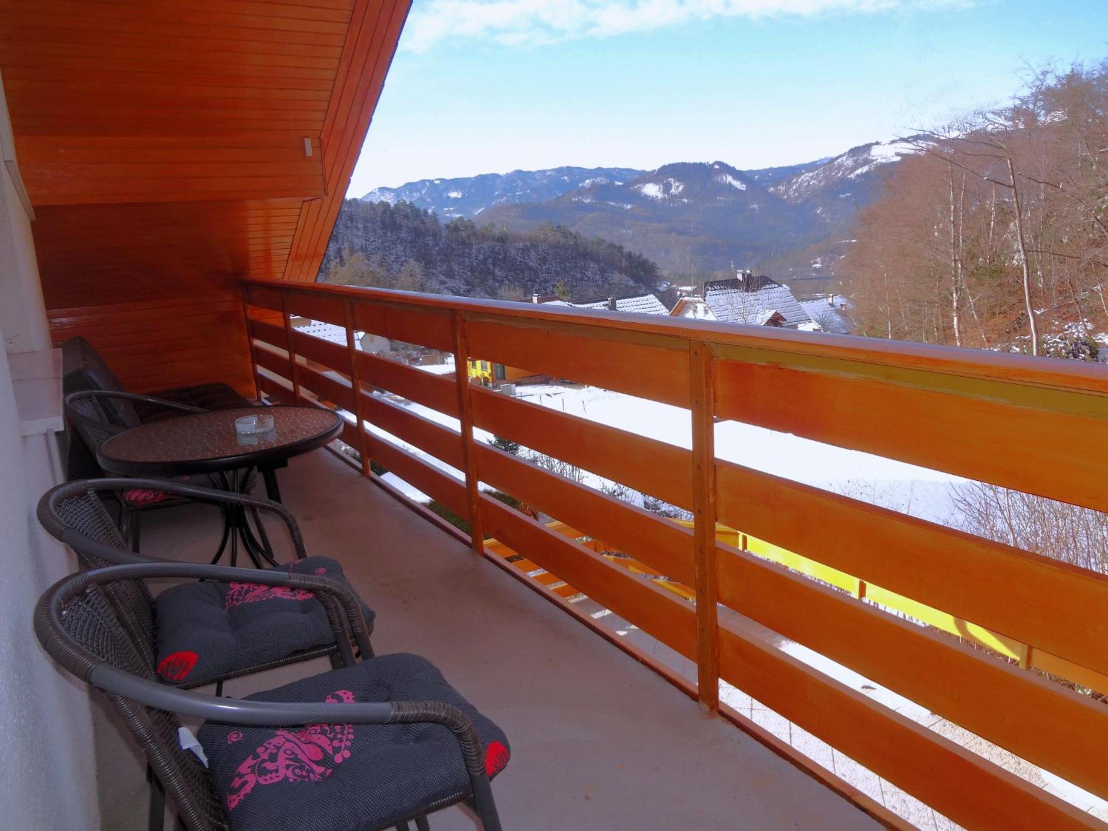 Superior Two-Bedroom Apartment with Balcony - Photo 3