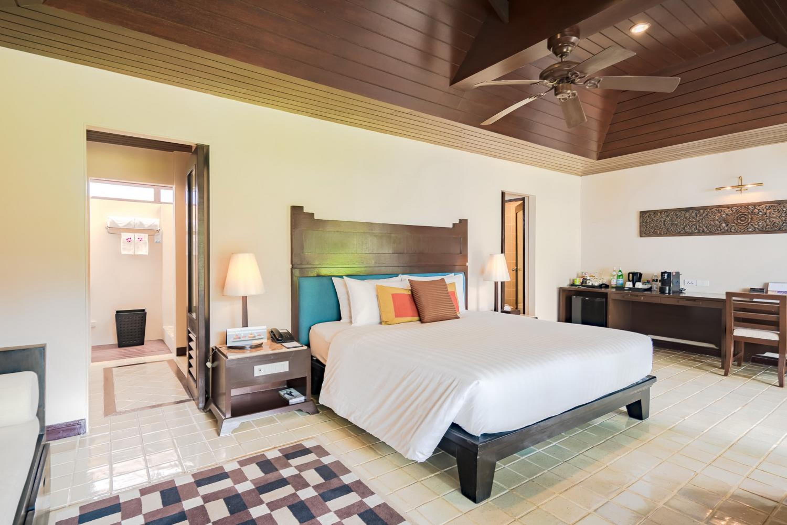 Honeymoon Suite photo 3