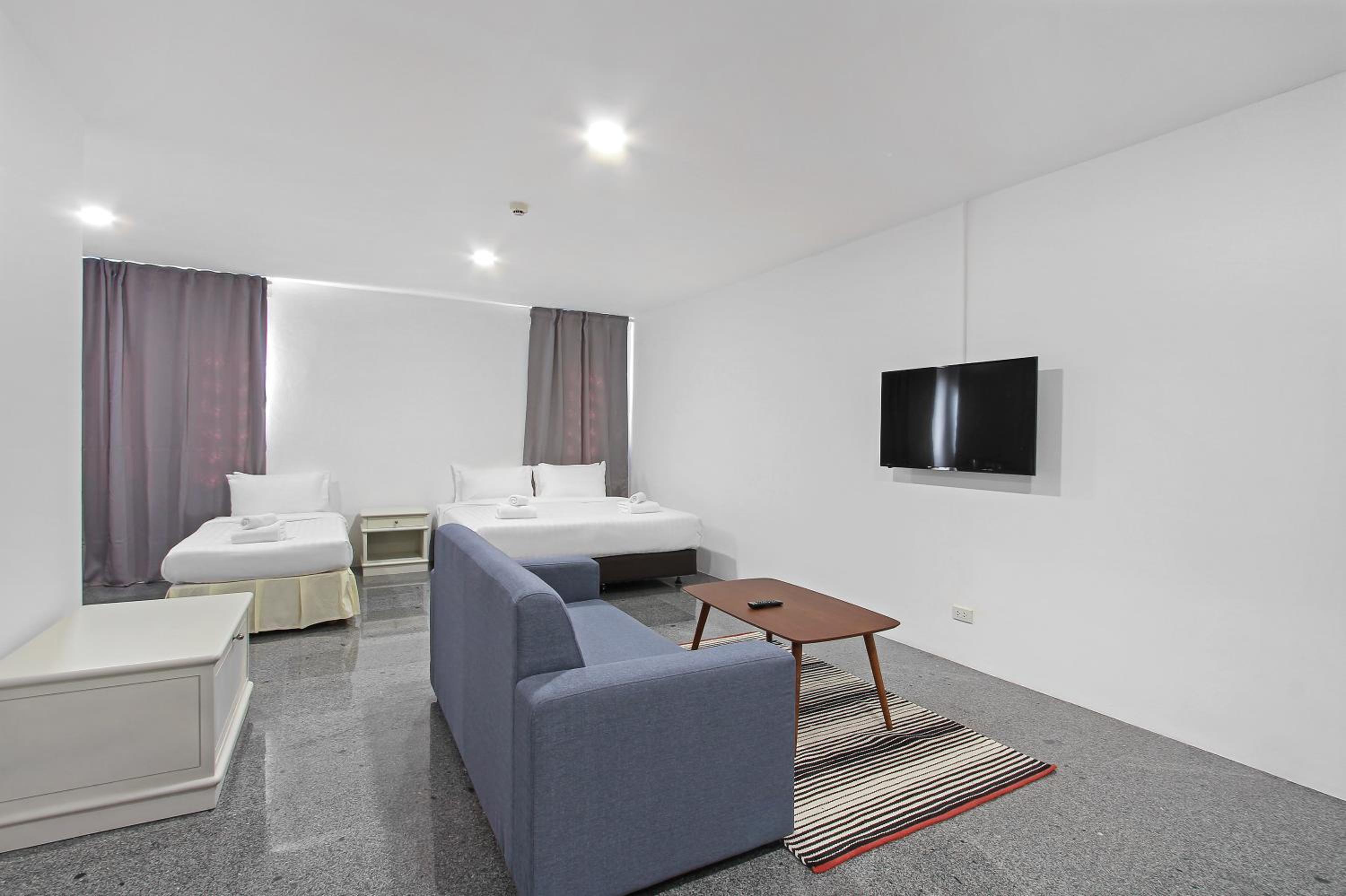 Premier Triple Room photo 3