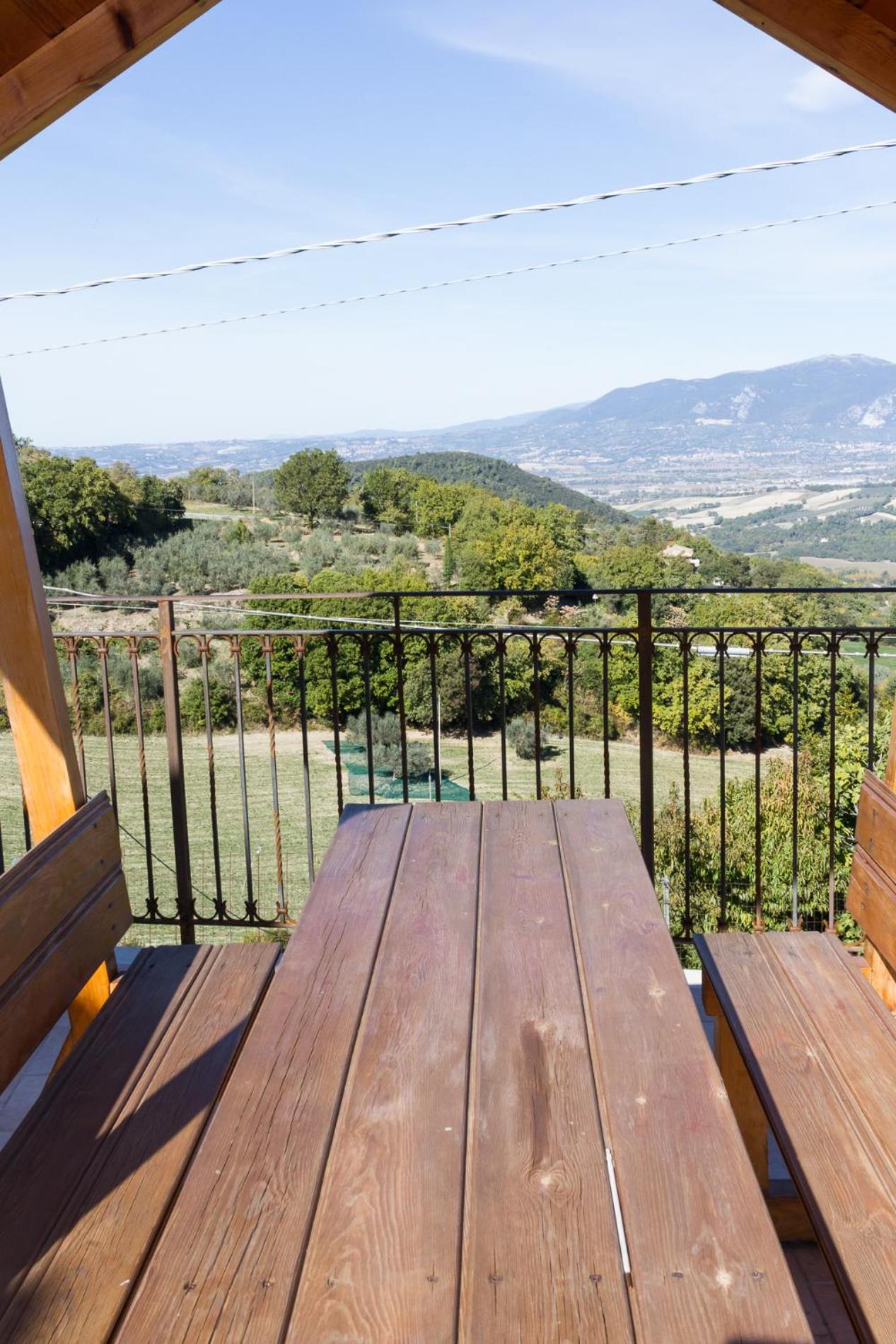 Suite with Terrace - Photo 27
