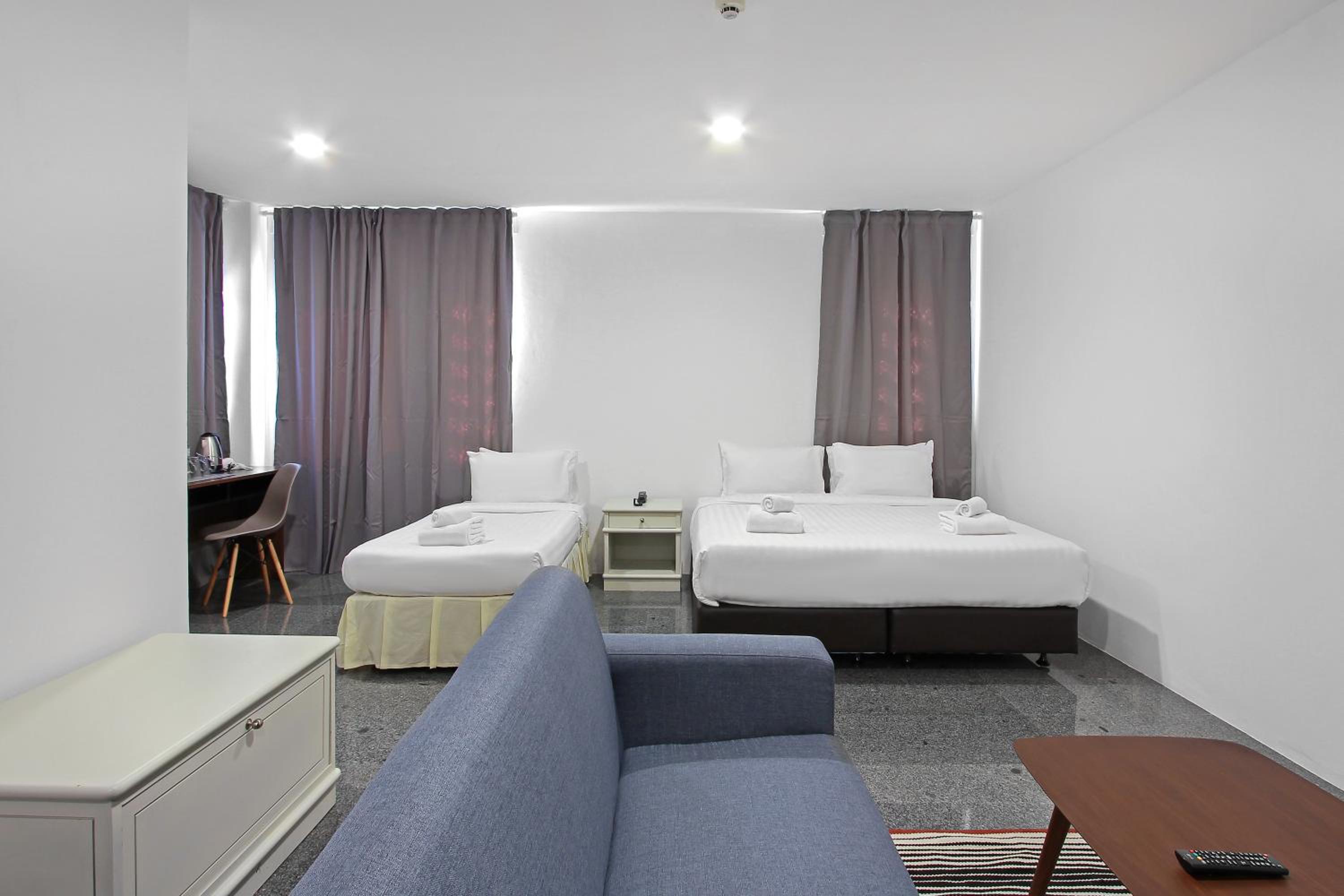 Premier Triple Room photo 3