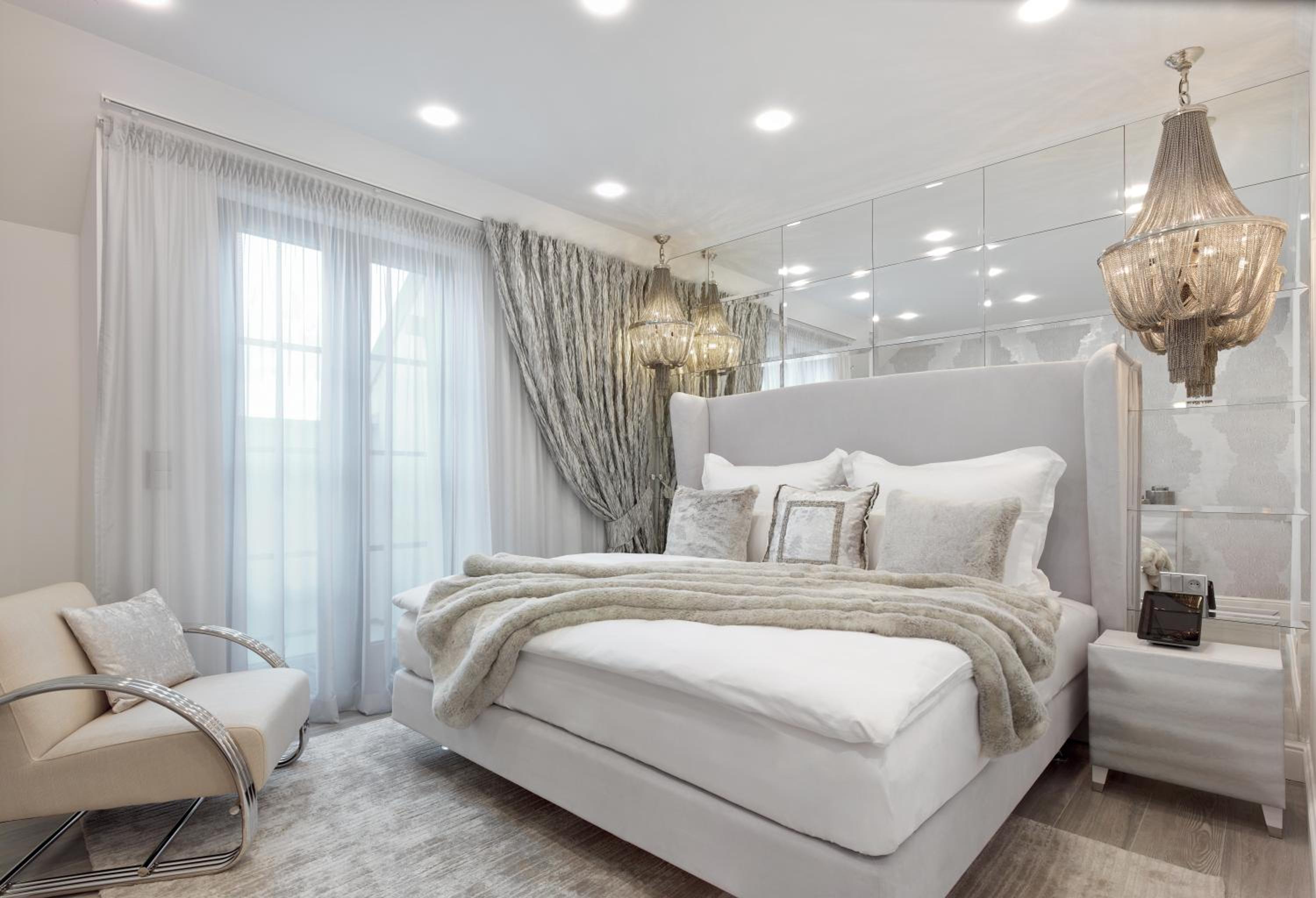 King Room with Balcony photo 1