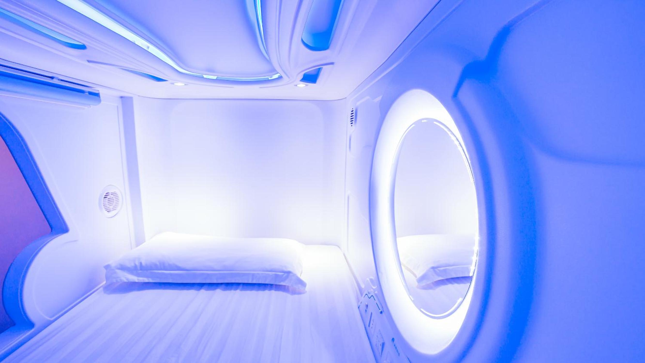 Single Space Pod in Mixed Dormitory  photo 1