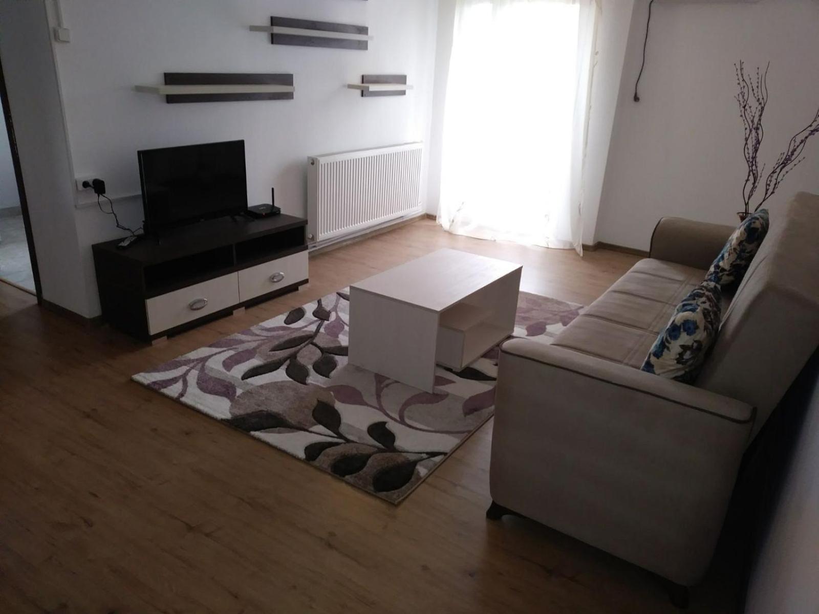 One-Bedroom Apartment photo 2