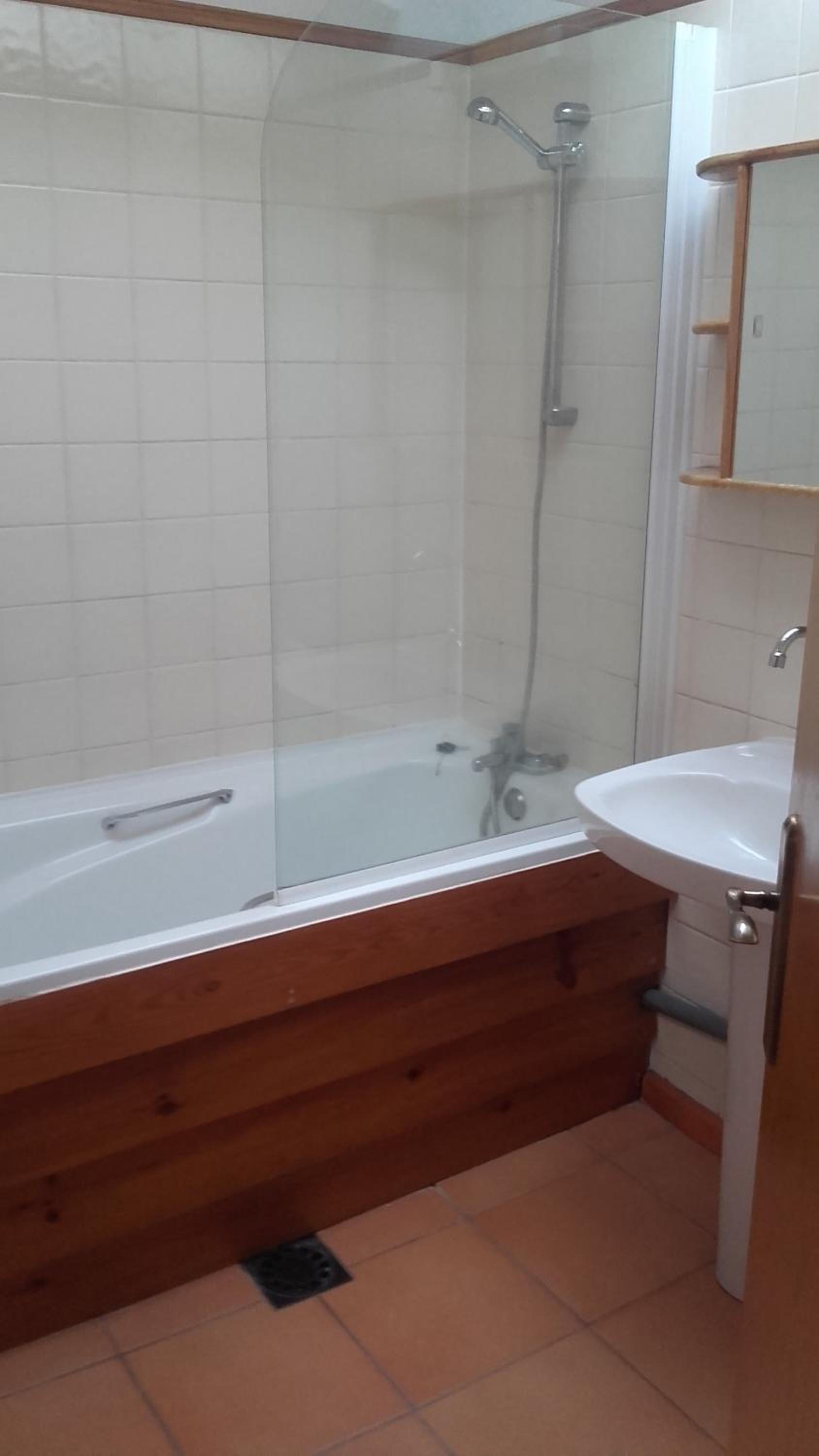 Two-Bedroom Apartment - Photo 2