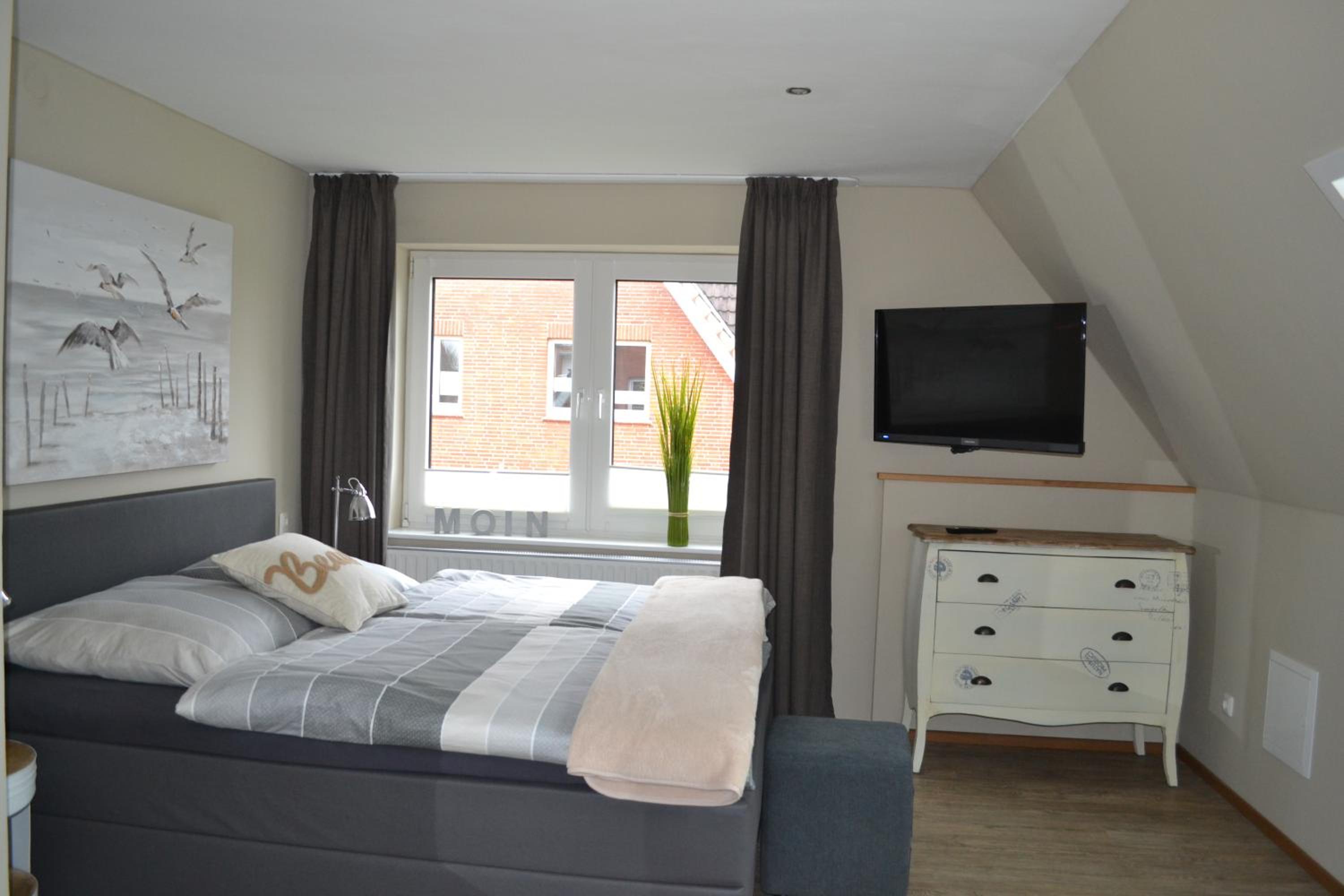 Room 4 - Standard Double Room
