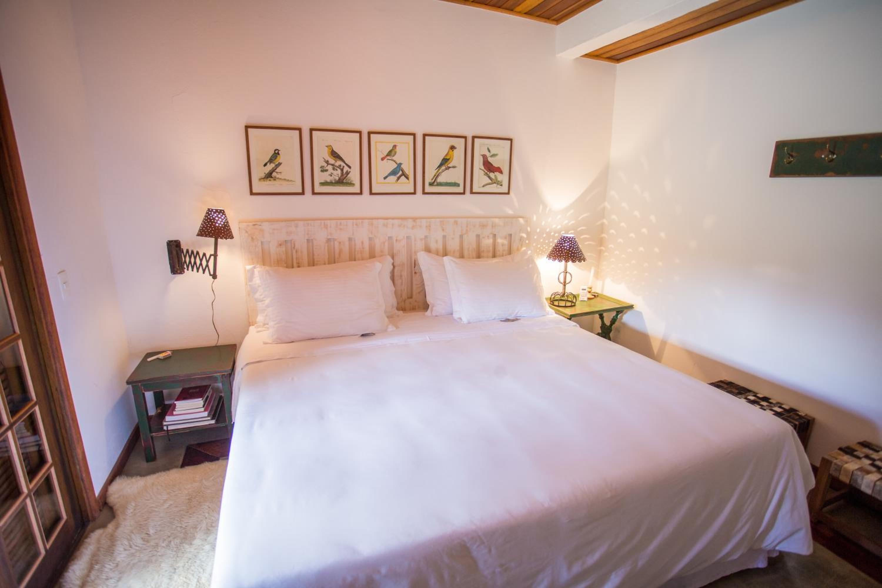 Deluxe King Room photo 3