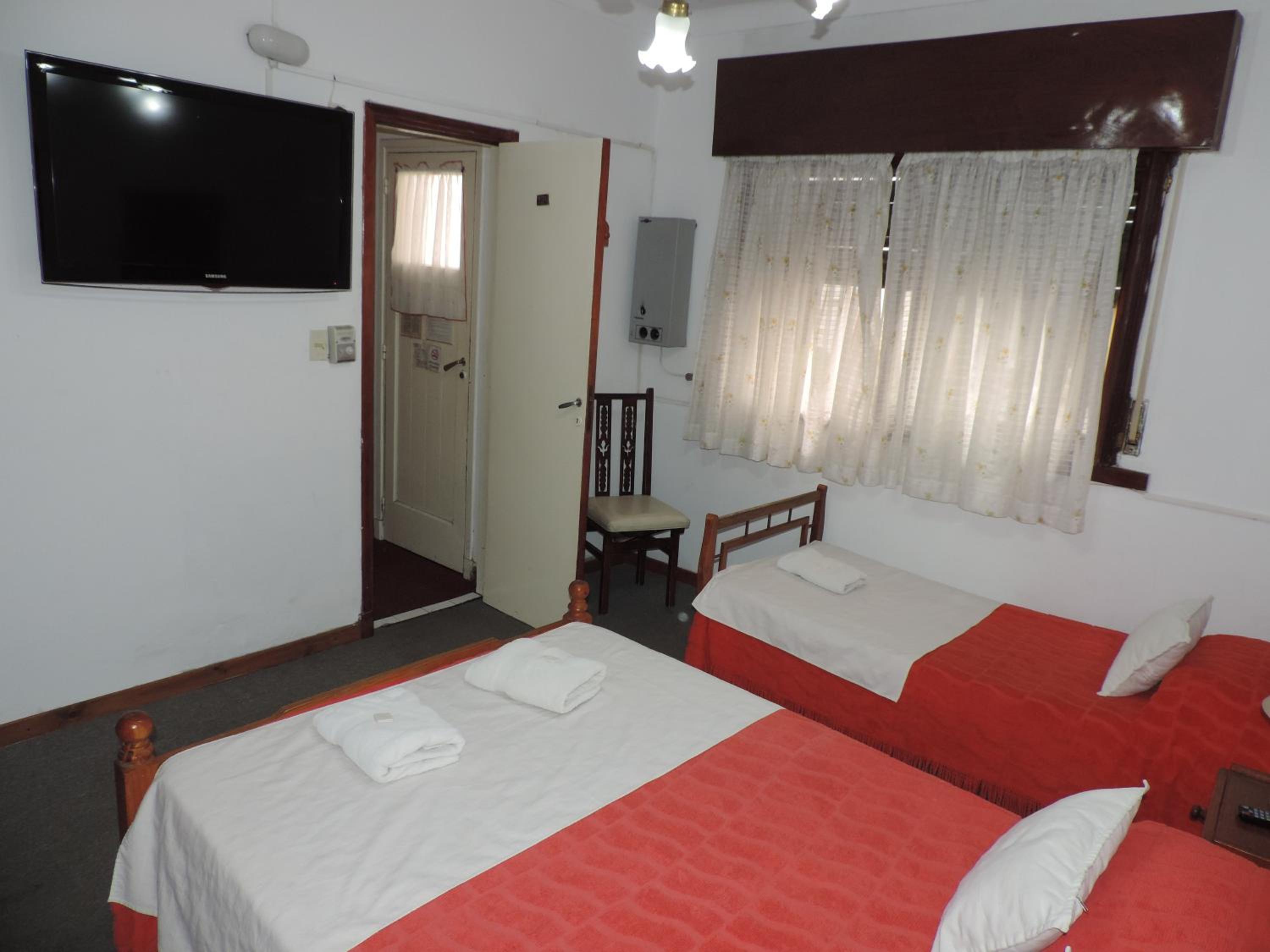 Standard Triple Room photo 1