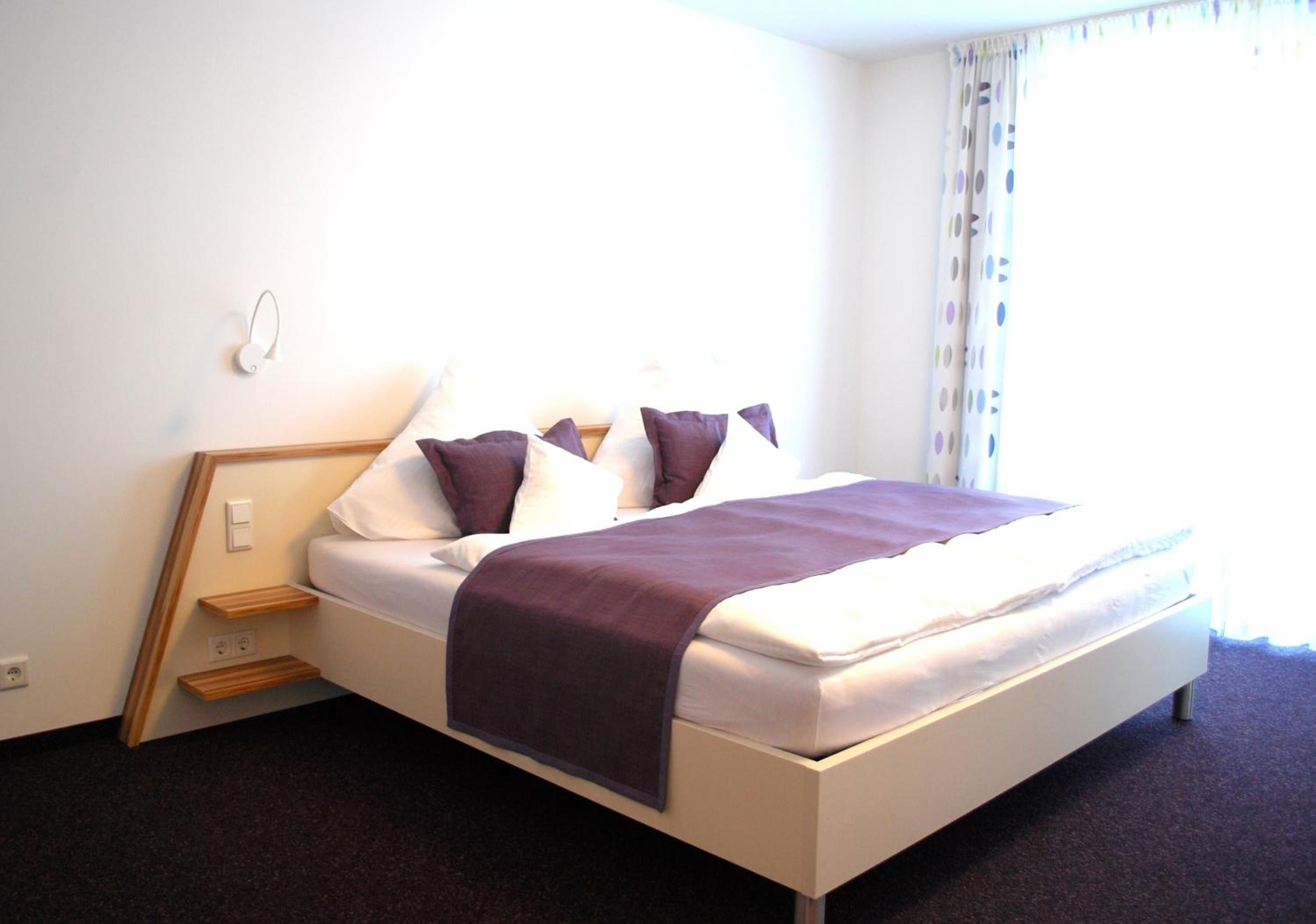 Double Room - Photo 11