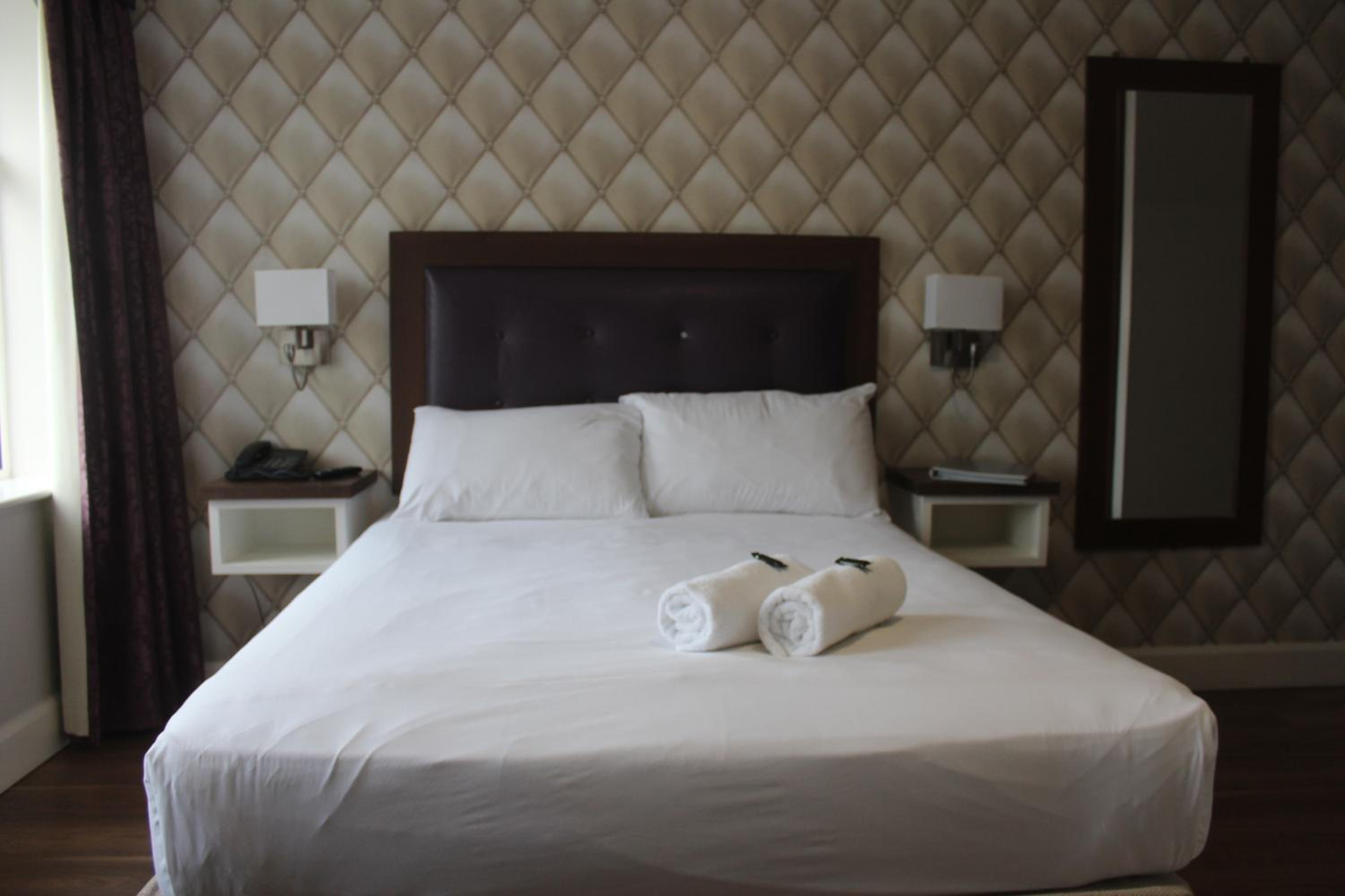 Double Room - Photo 19