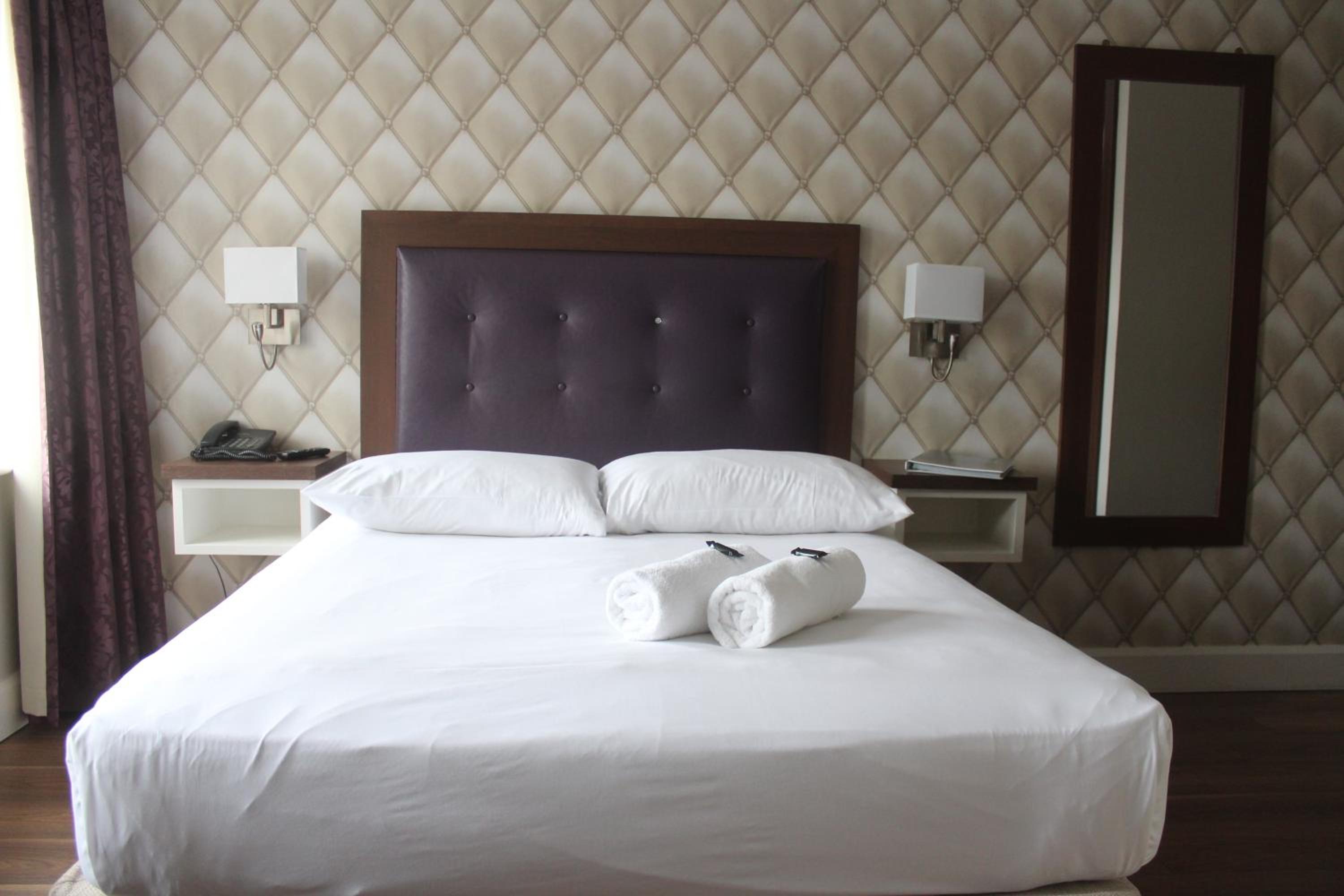 Double Room - Photo 20