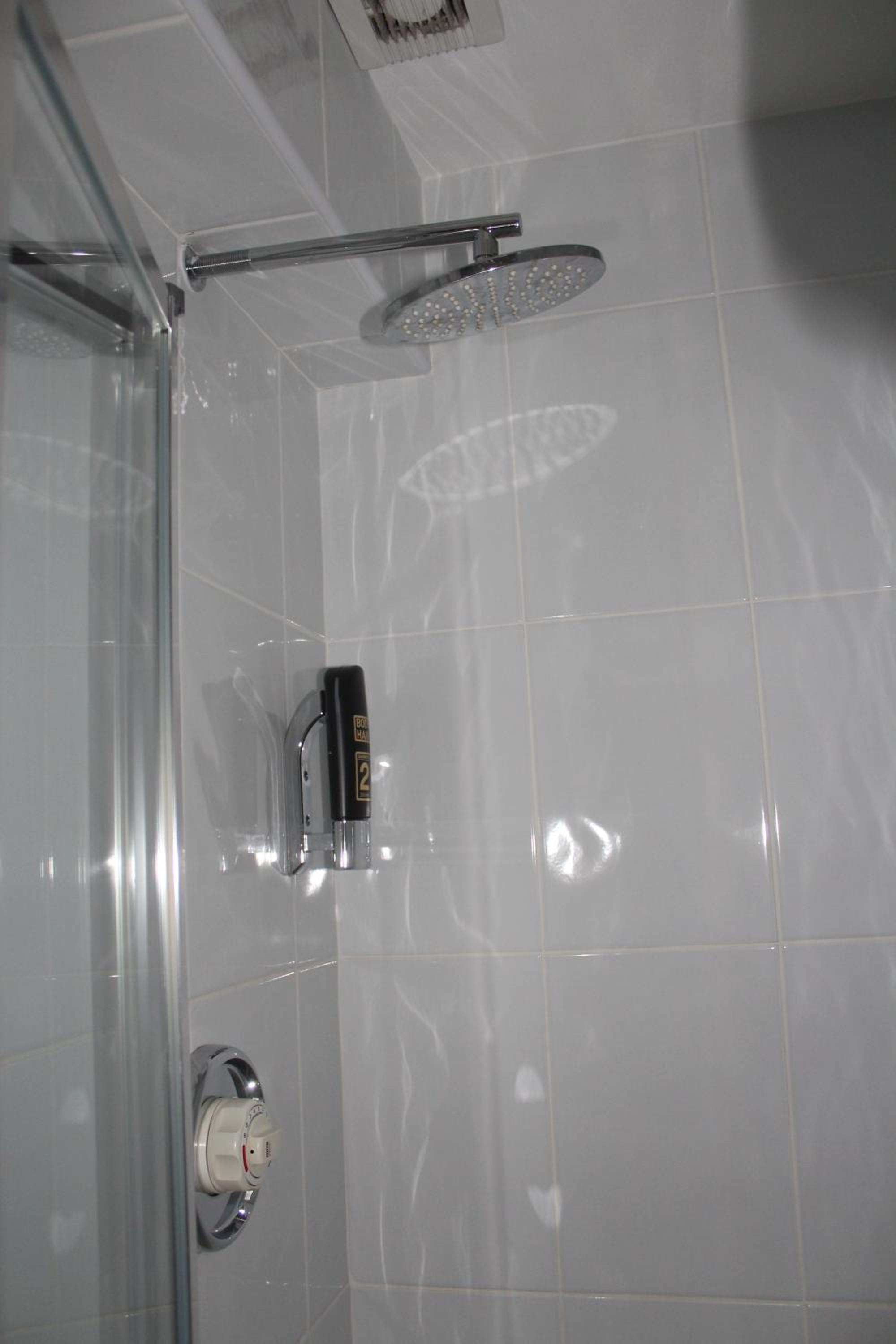Double Room - Photo 21