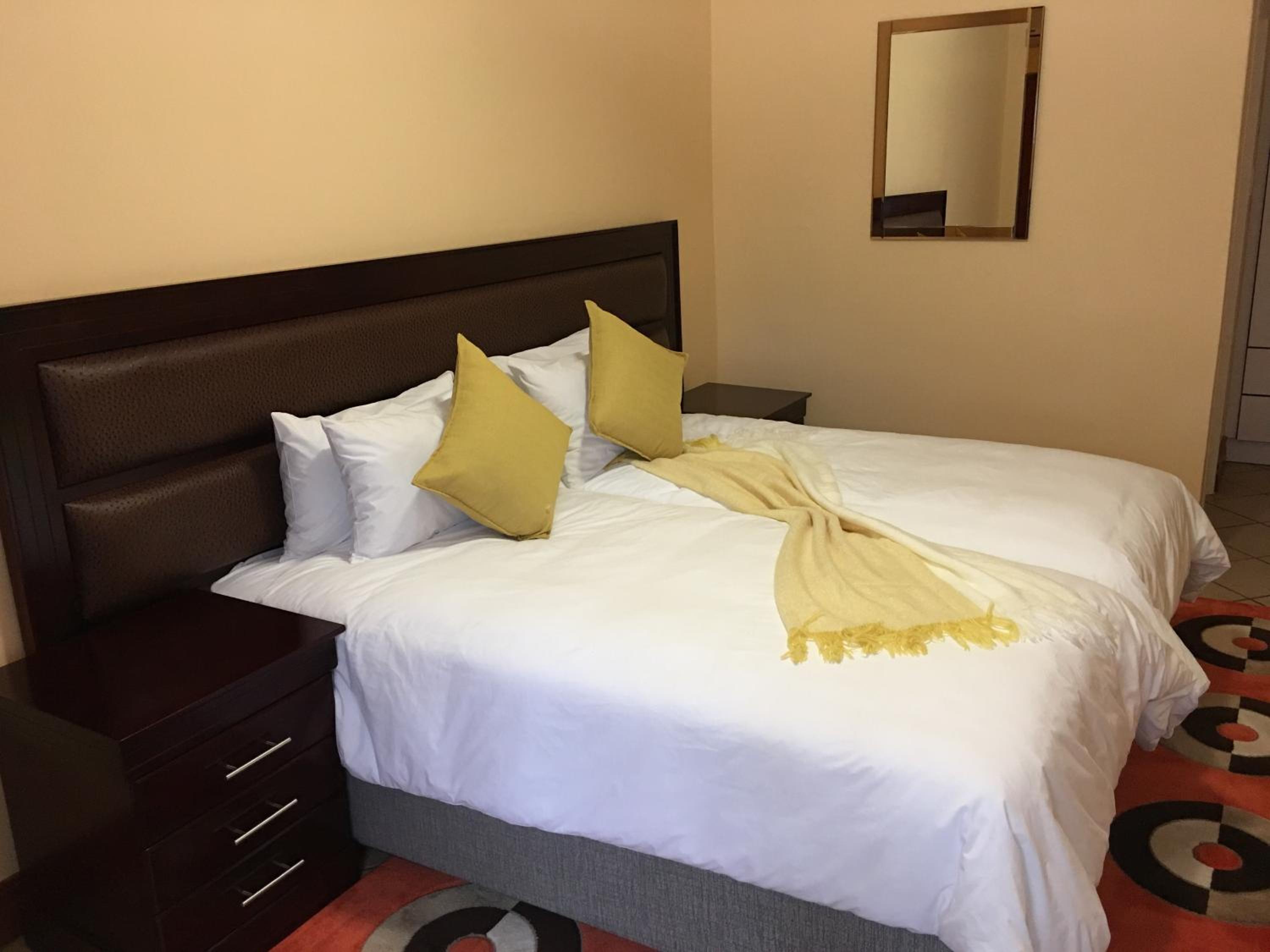 Deluxe Double Room with Shower photo 3