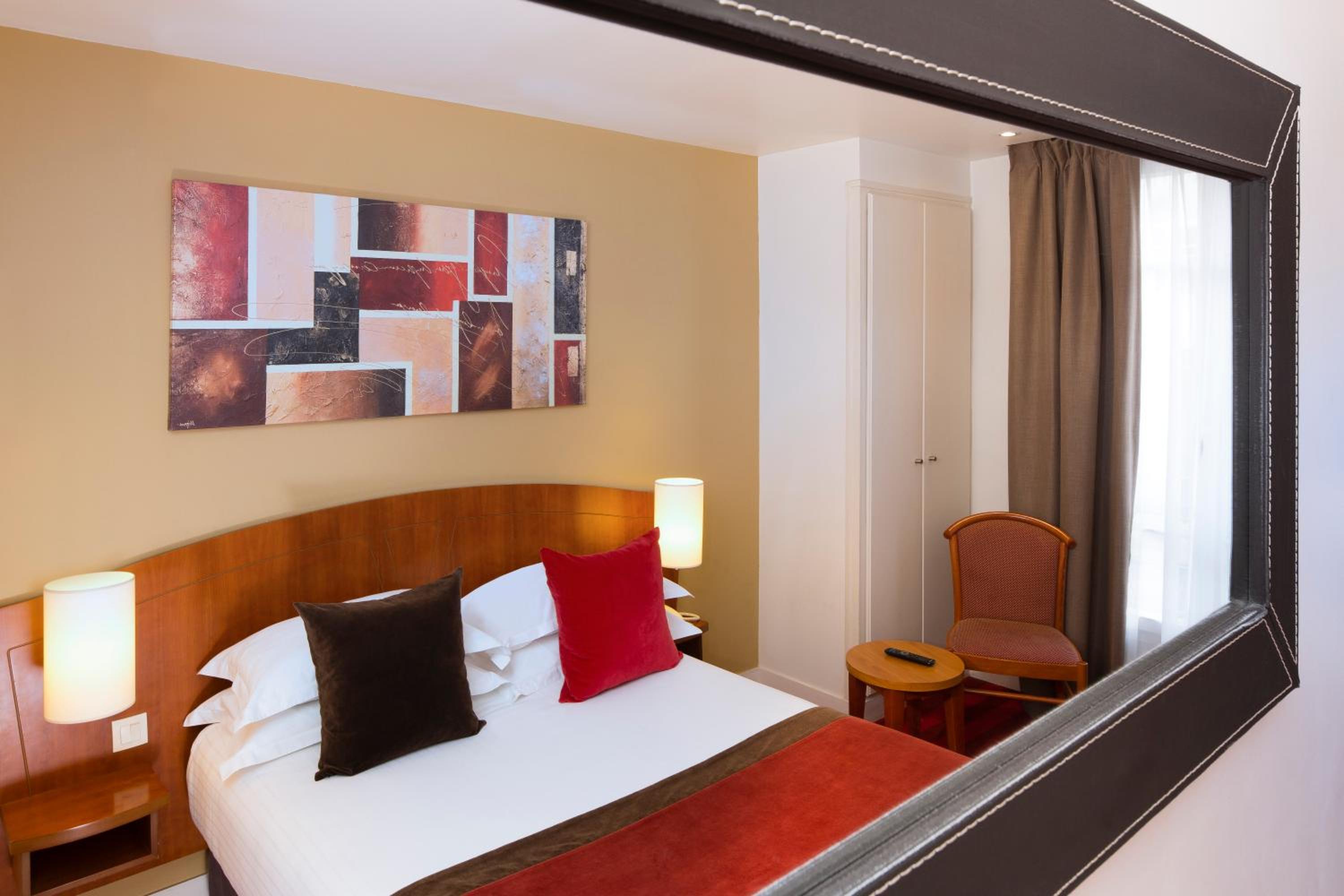 Cozy Double Room
