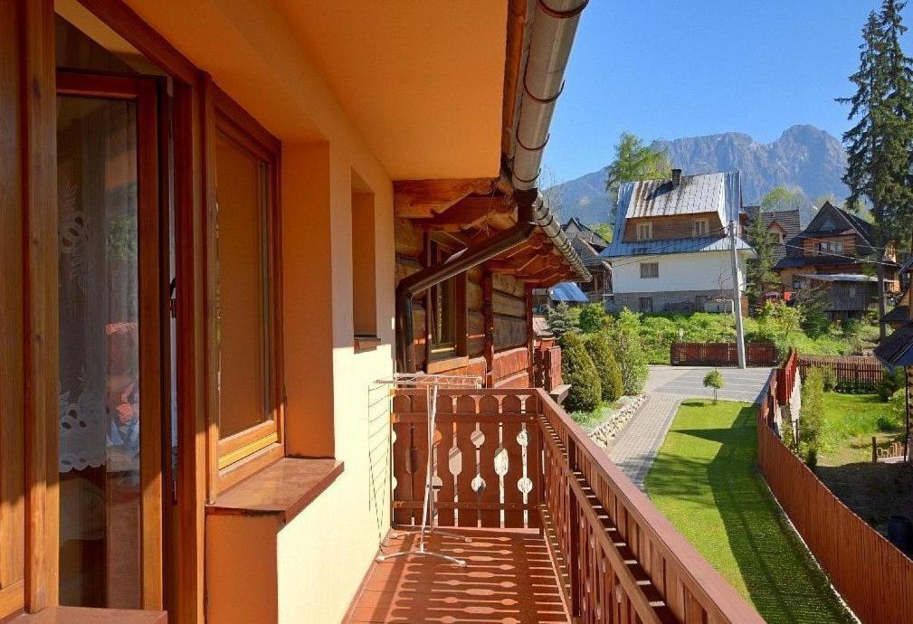 Double Room with Balcony - Photo 2