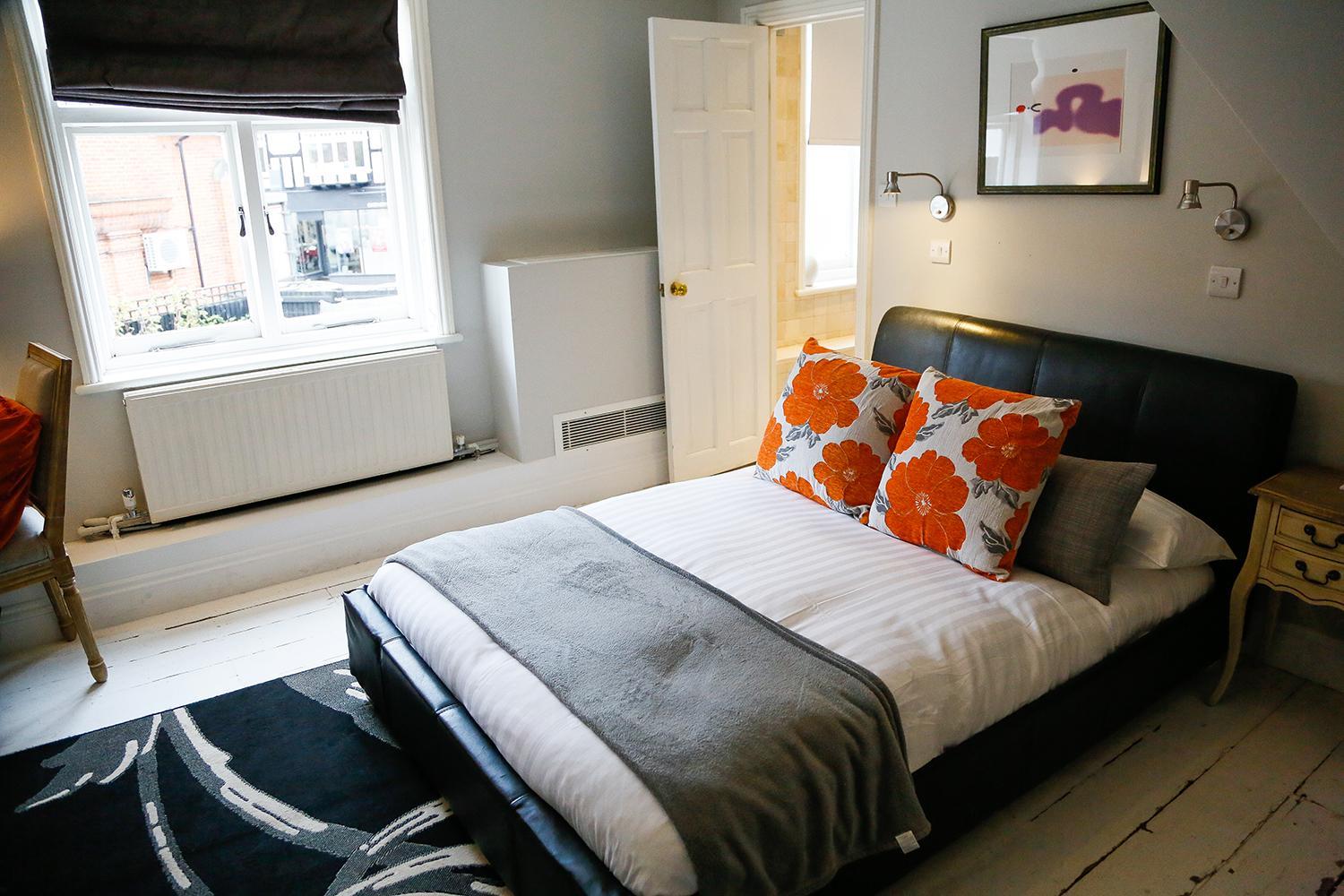 Standard Double Room - Photo 2