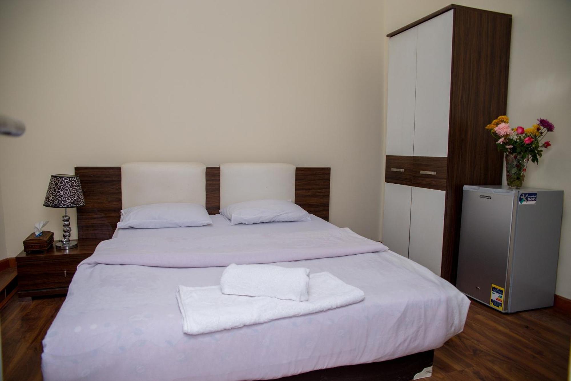 Economy Double Room photo 1