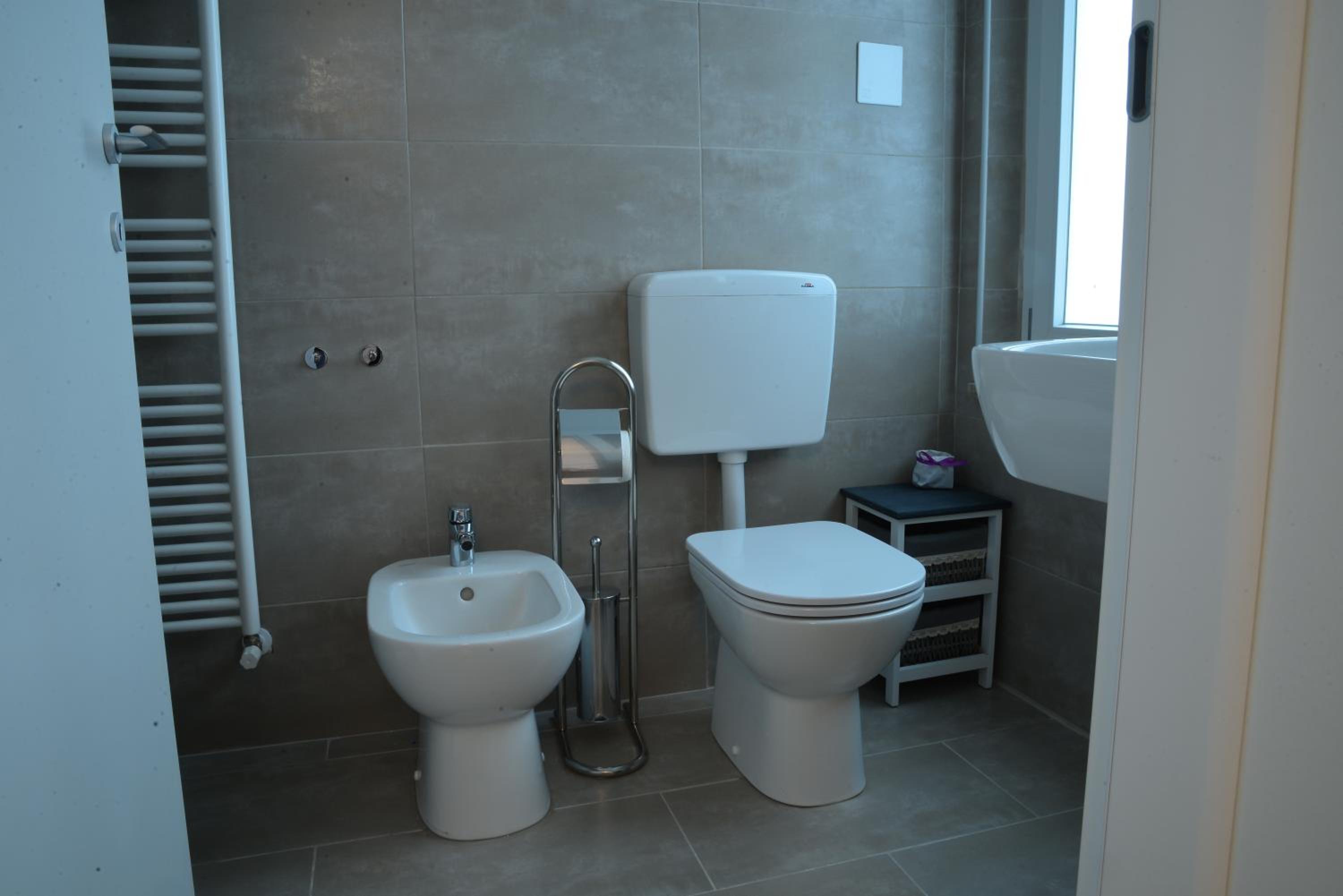 Deluxe Double or Twin Room - Photo 4
