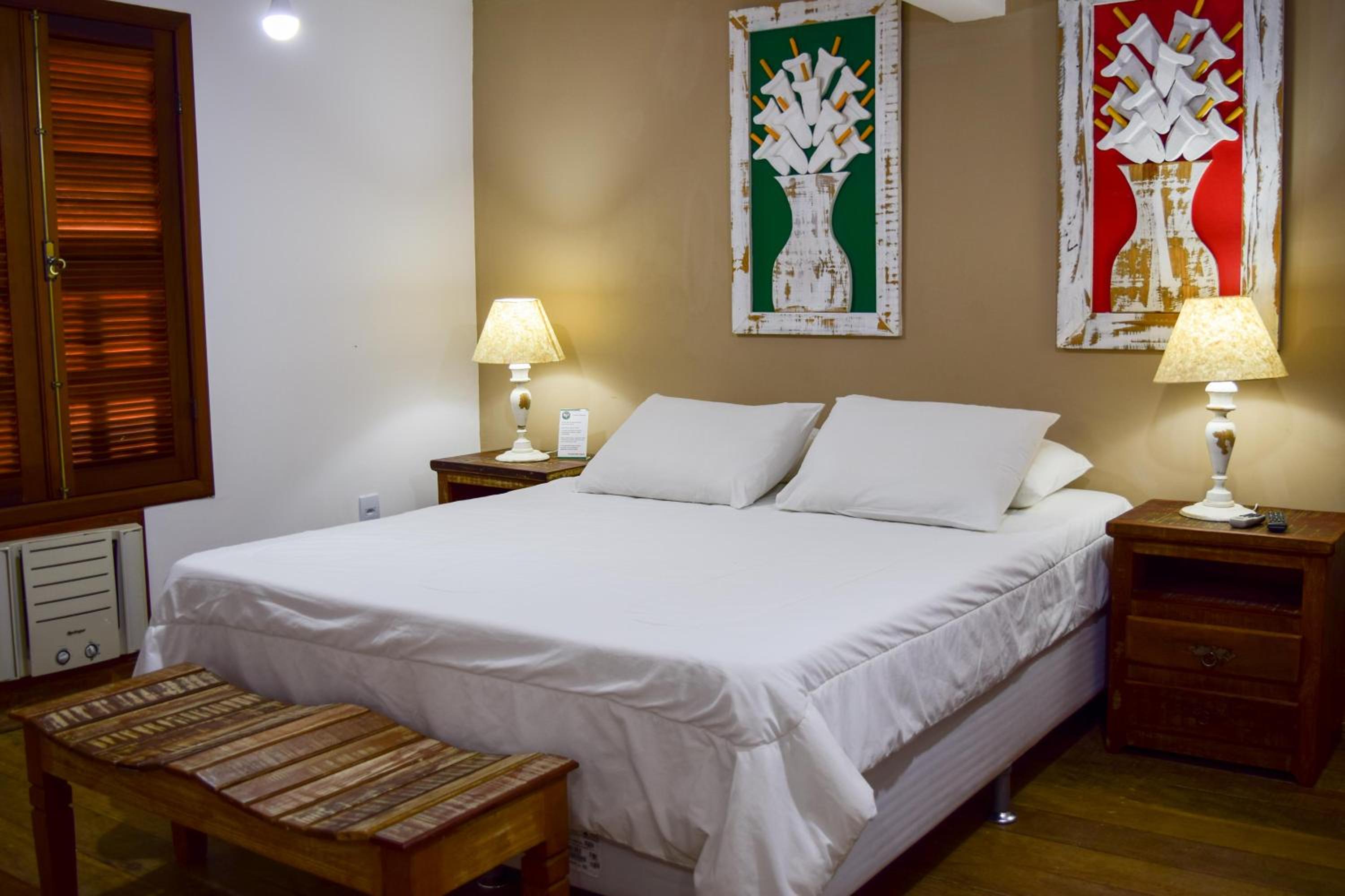 Queen Room photo 1