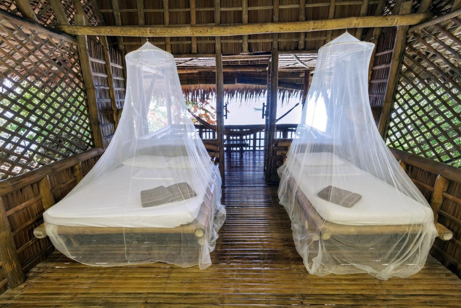 Bungalow with Sea View - Photo 3
