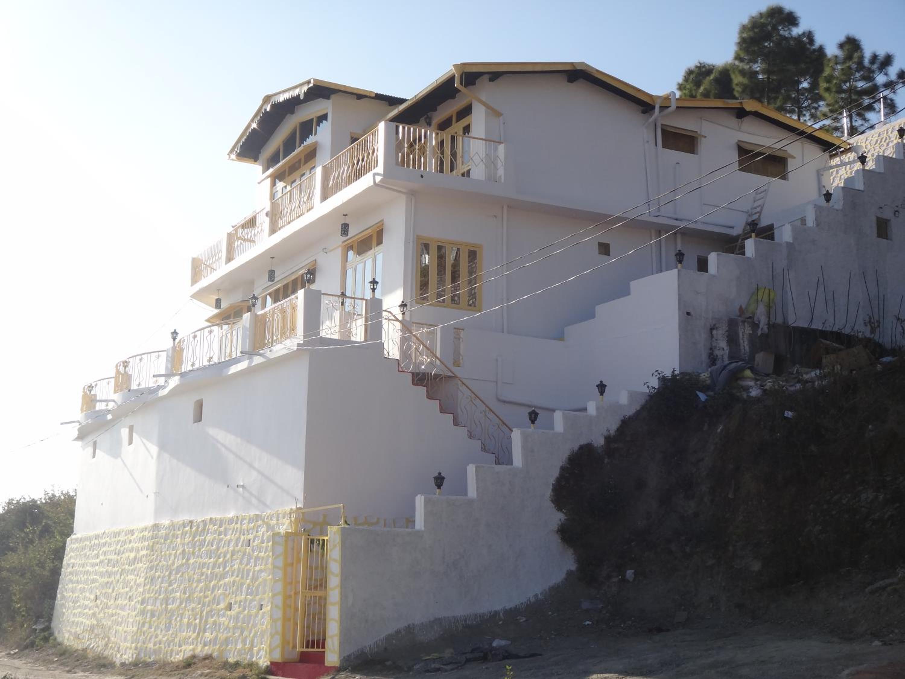 Two-Bedroom Villa - Photo 9