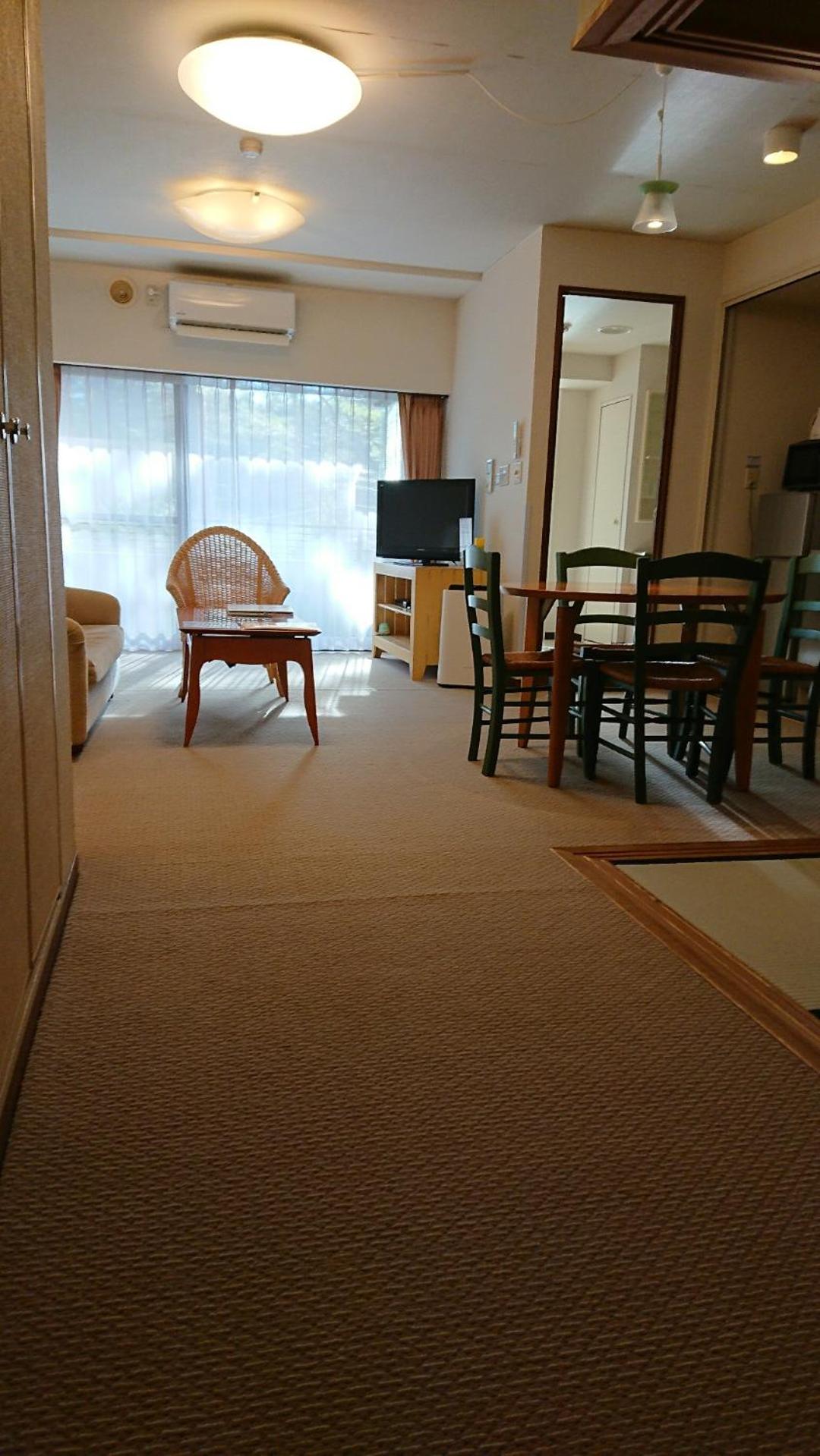 Quadruple Room with Private Bathroom photo 3