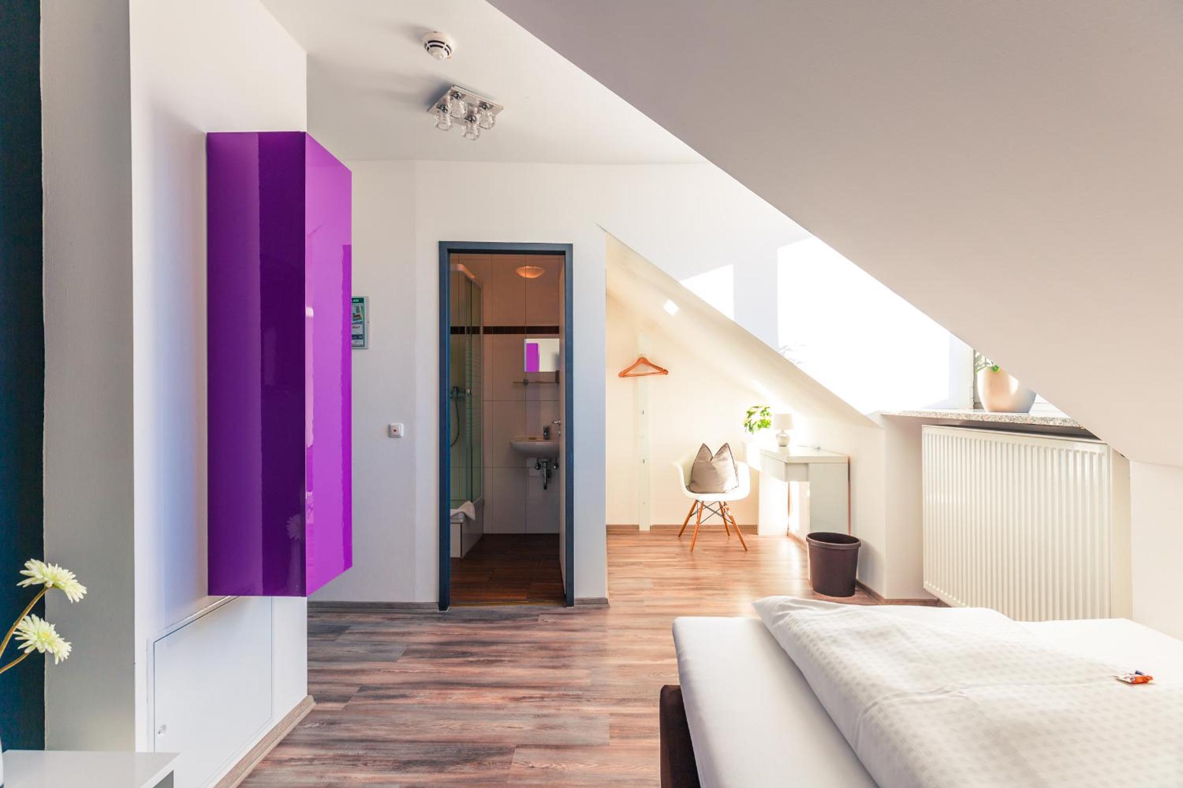 Small Double Room photo 3