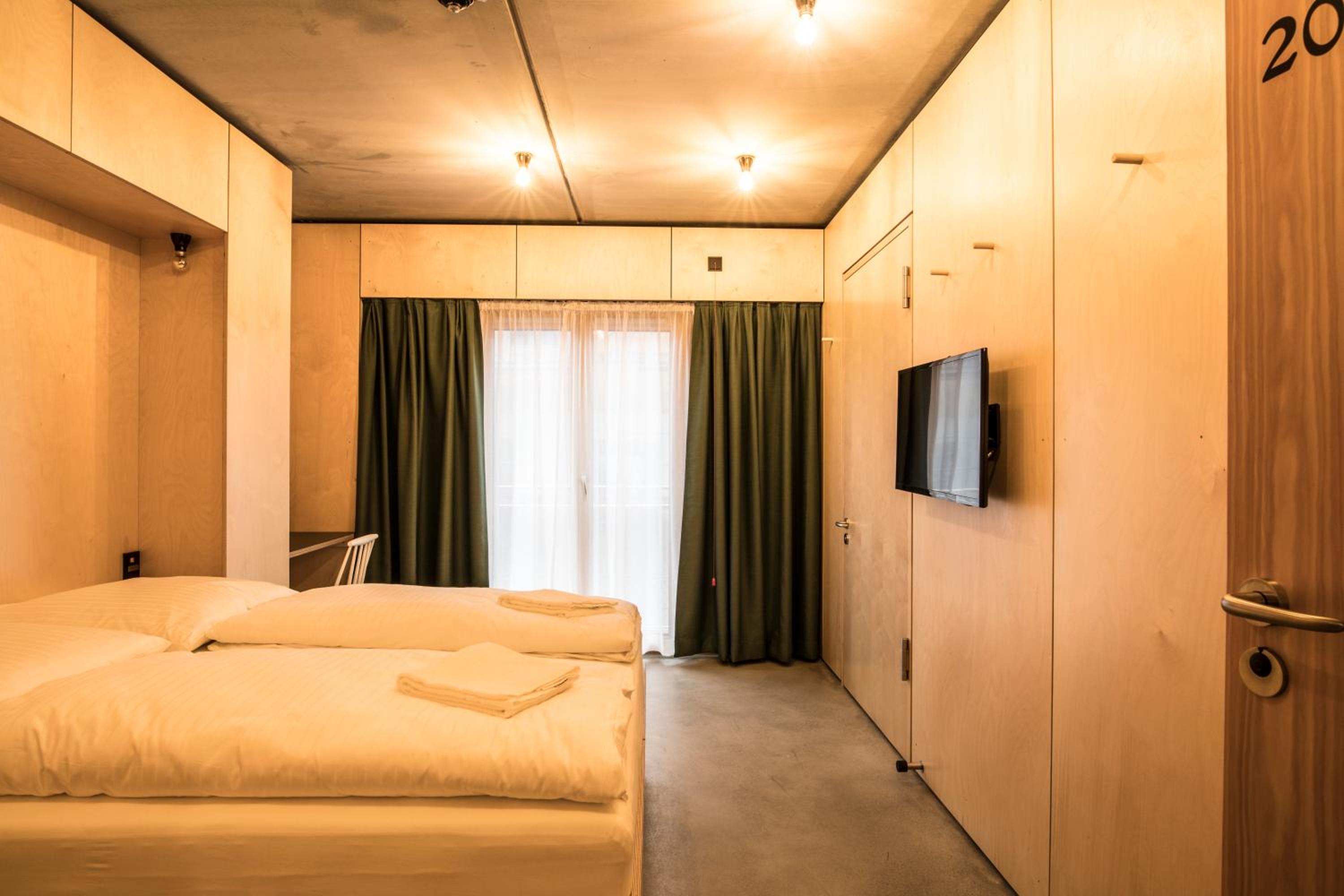 Double Room - Photo 1